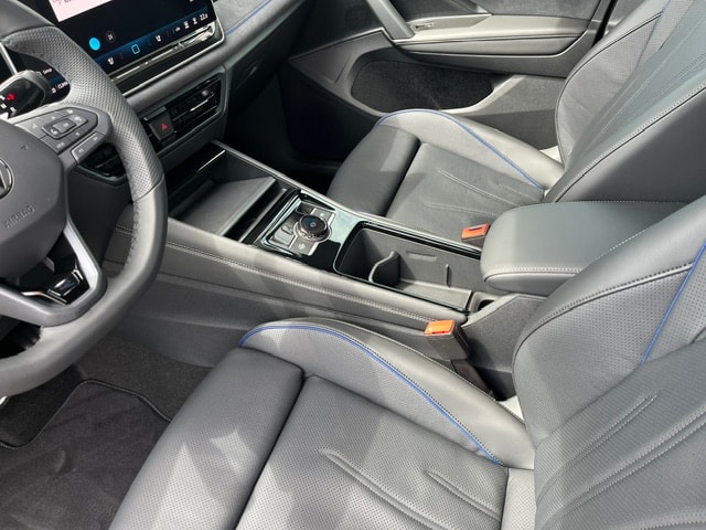VW Tiguan 2.0 TSI DSG R-Line United 4Motion-image-19