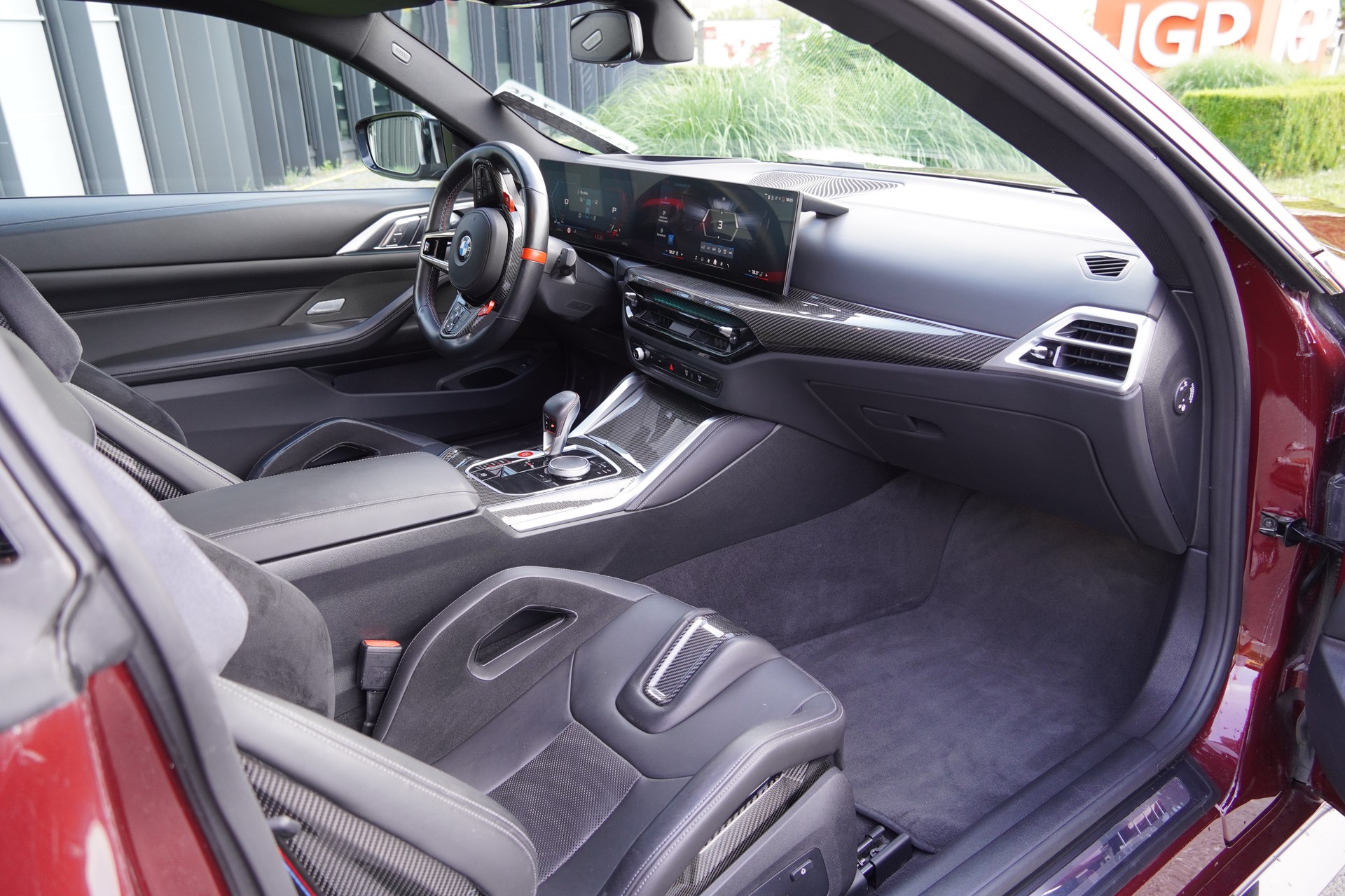 BMW M4 Coupé Competition//Sonderlackierung Aventurinrot//M Carbon Schalensitze//BMW Werksgarantie bis 06.2027//-image-8