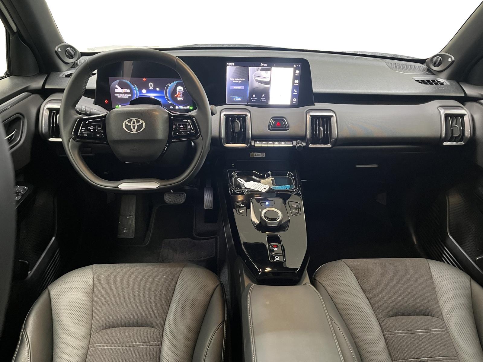 TOYOTA Urban Cruiser Premium AWD-image-4