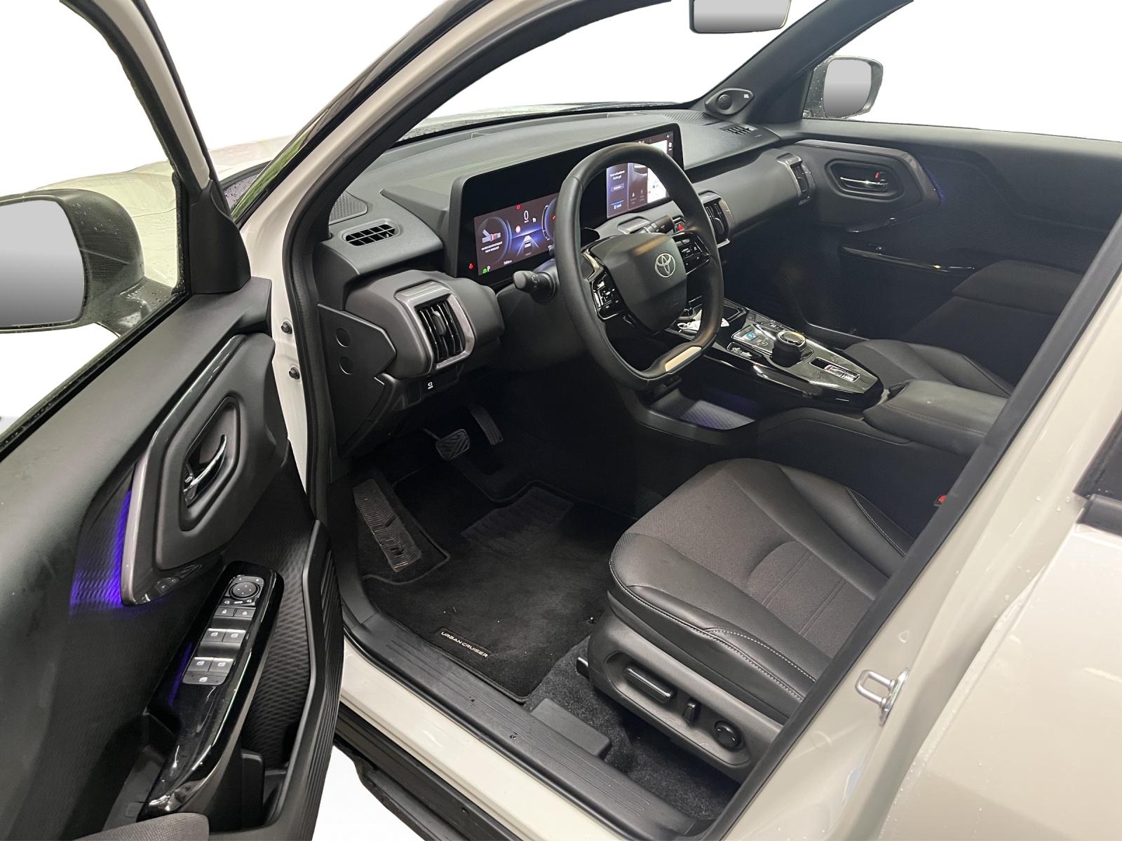 TOYOTA Urban Cruiser Premium AWD-image-5
