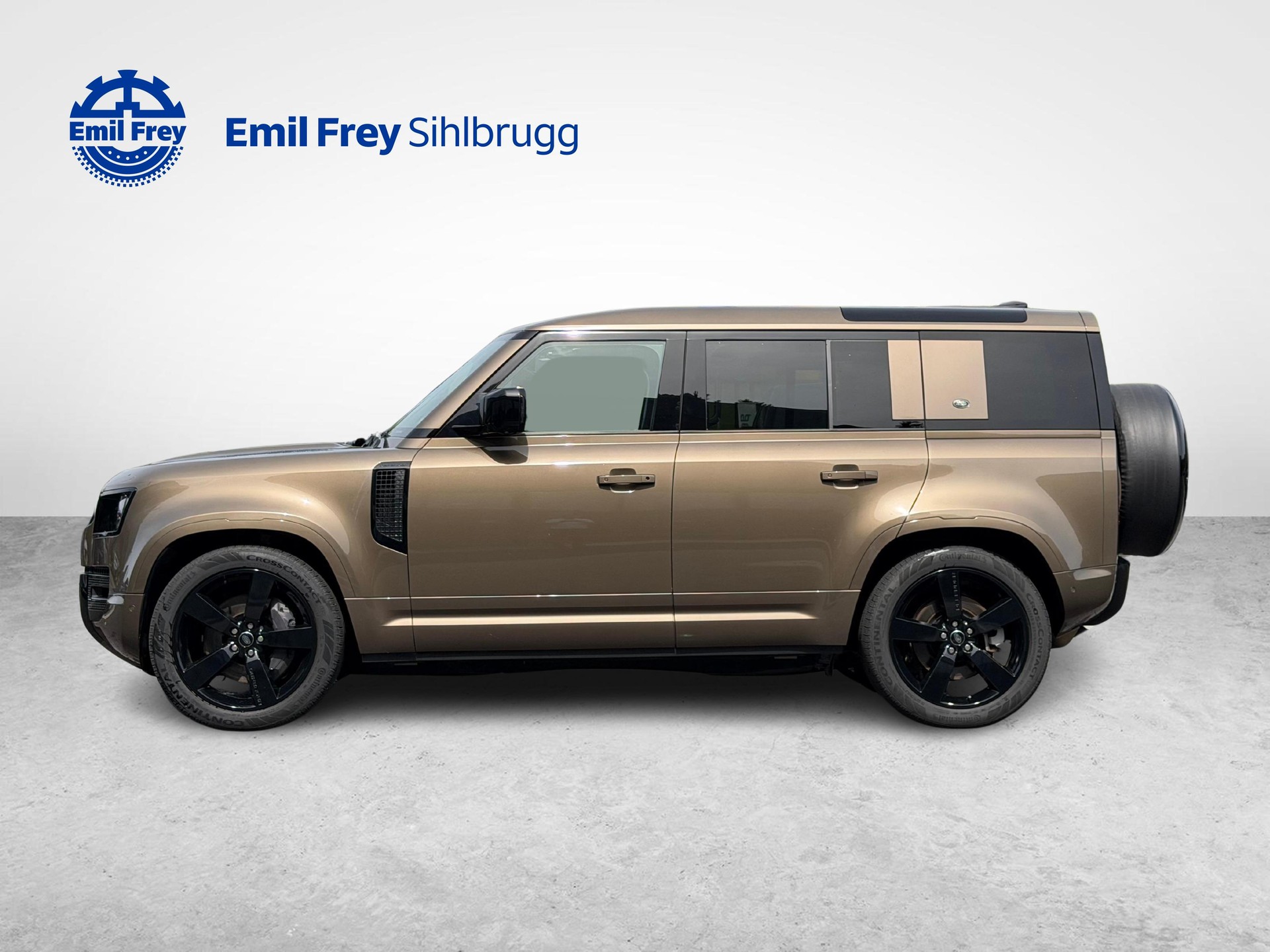 LAND ROVER Defender 110 3.0 I6 XS-image-11
