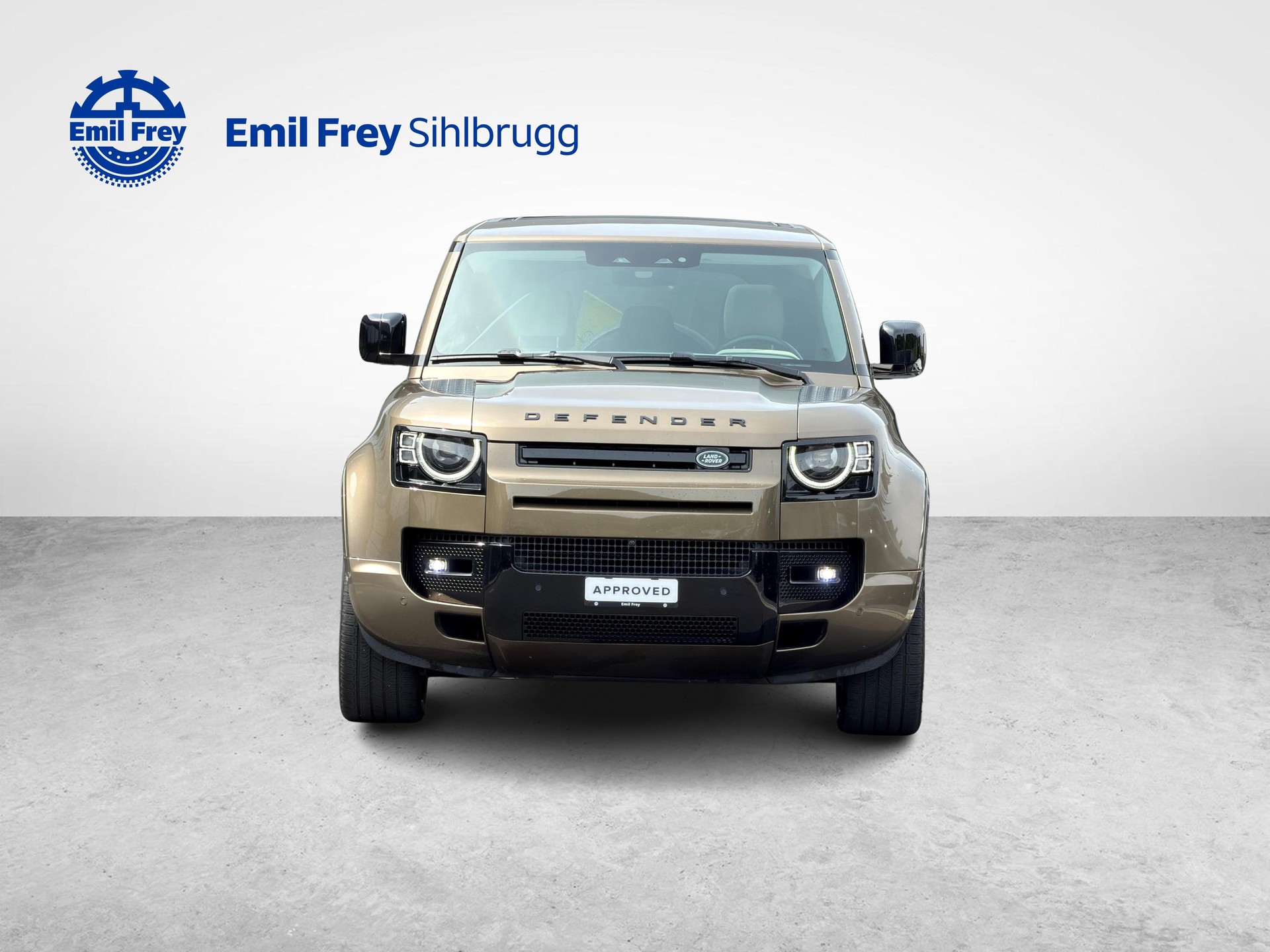 LAND ROVER Defender 110 3.0 I6 XS-image-5
