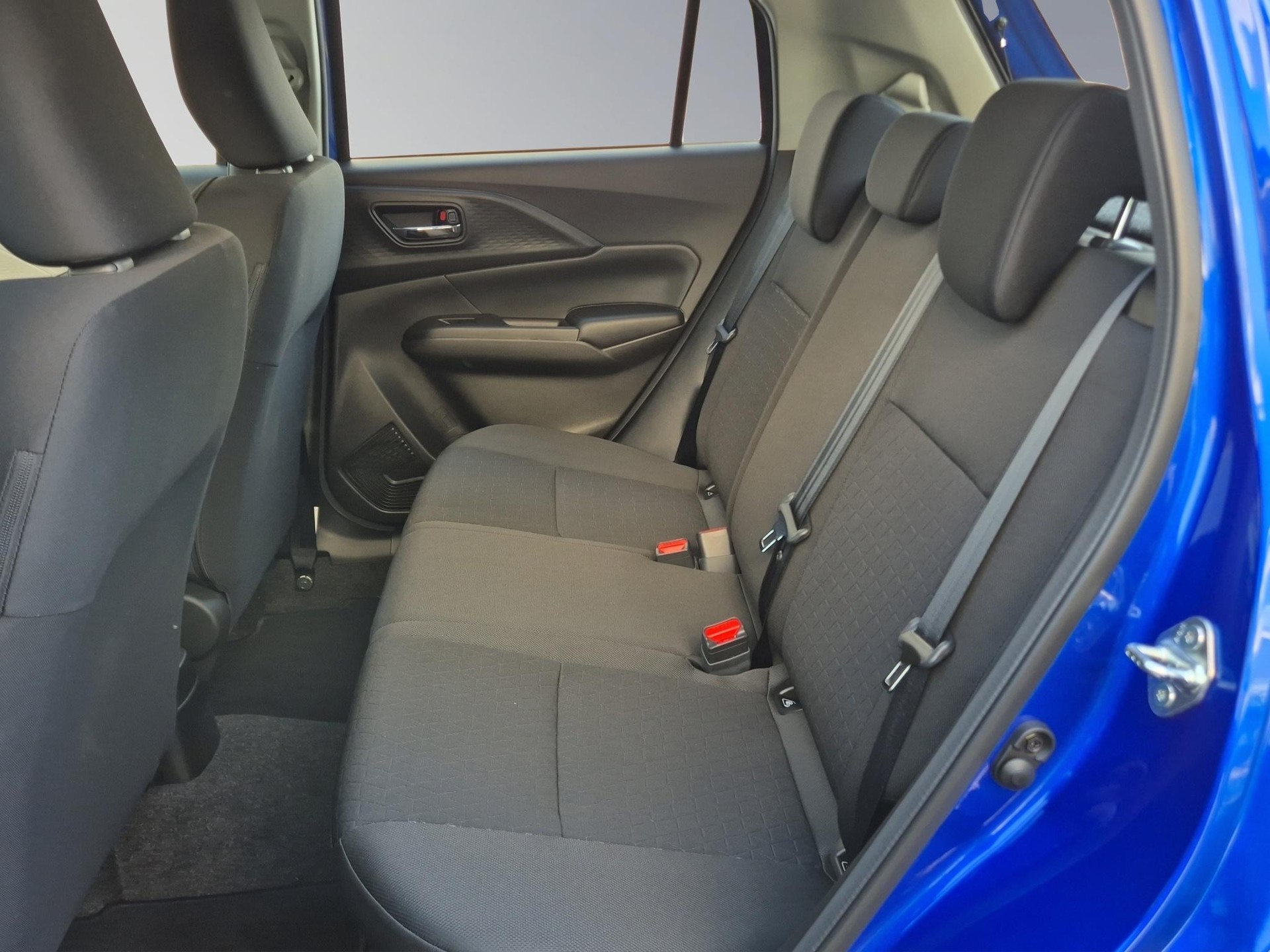 SUZUKI Swift 1.2 Unico Hybrid-image-16