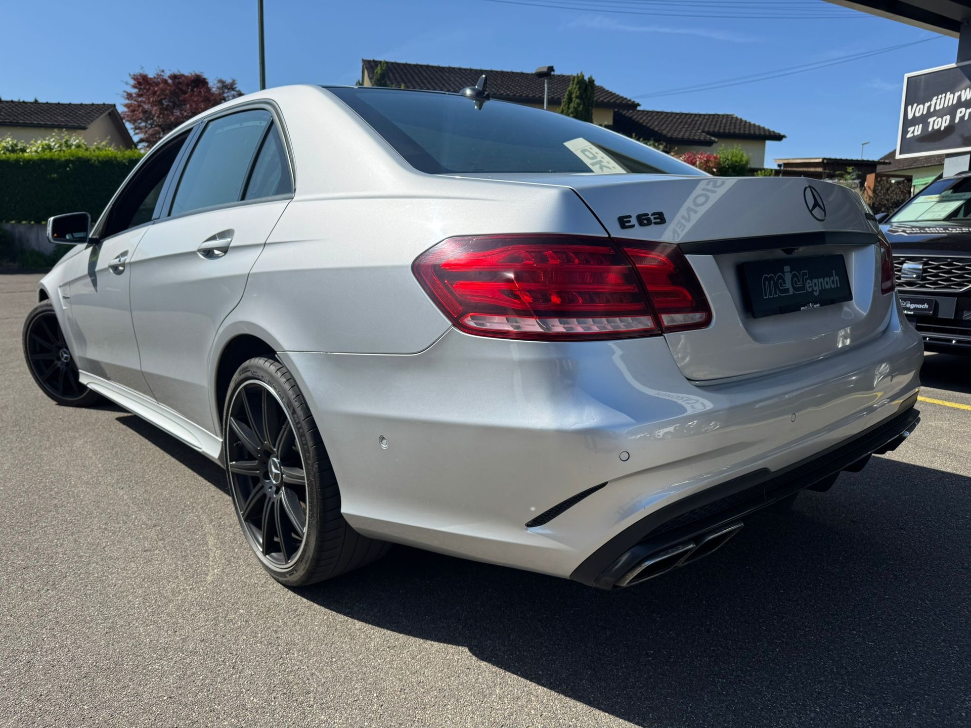 MERCEDES-BENZ E 63 AMG 4Matic Speedshift-image-5