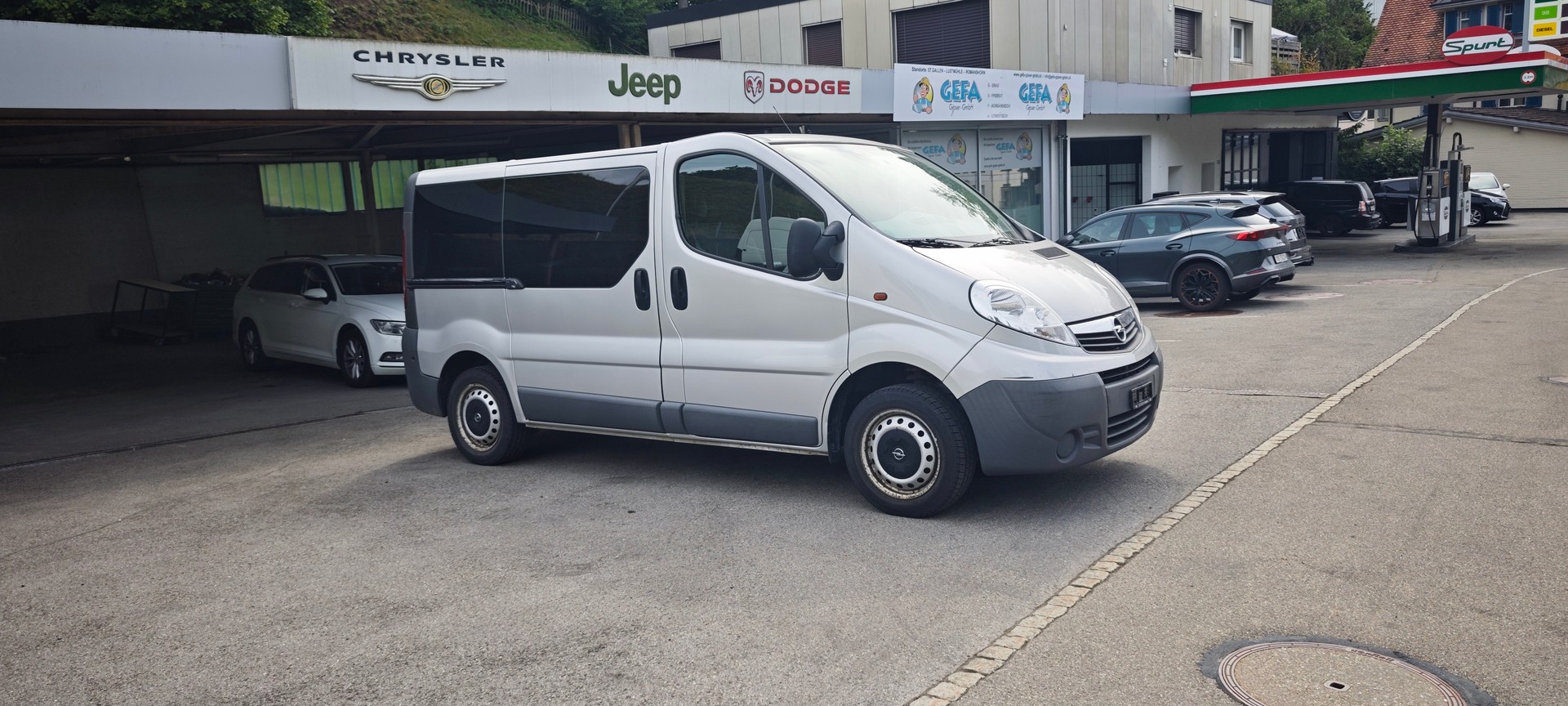 OPEL Vivaro 2.0 CDTI 2.7t L1H1-image-2