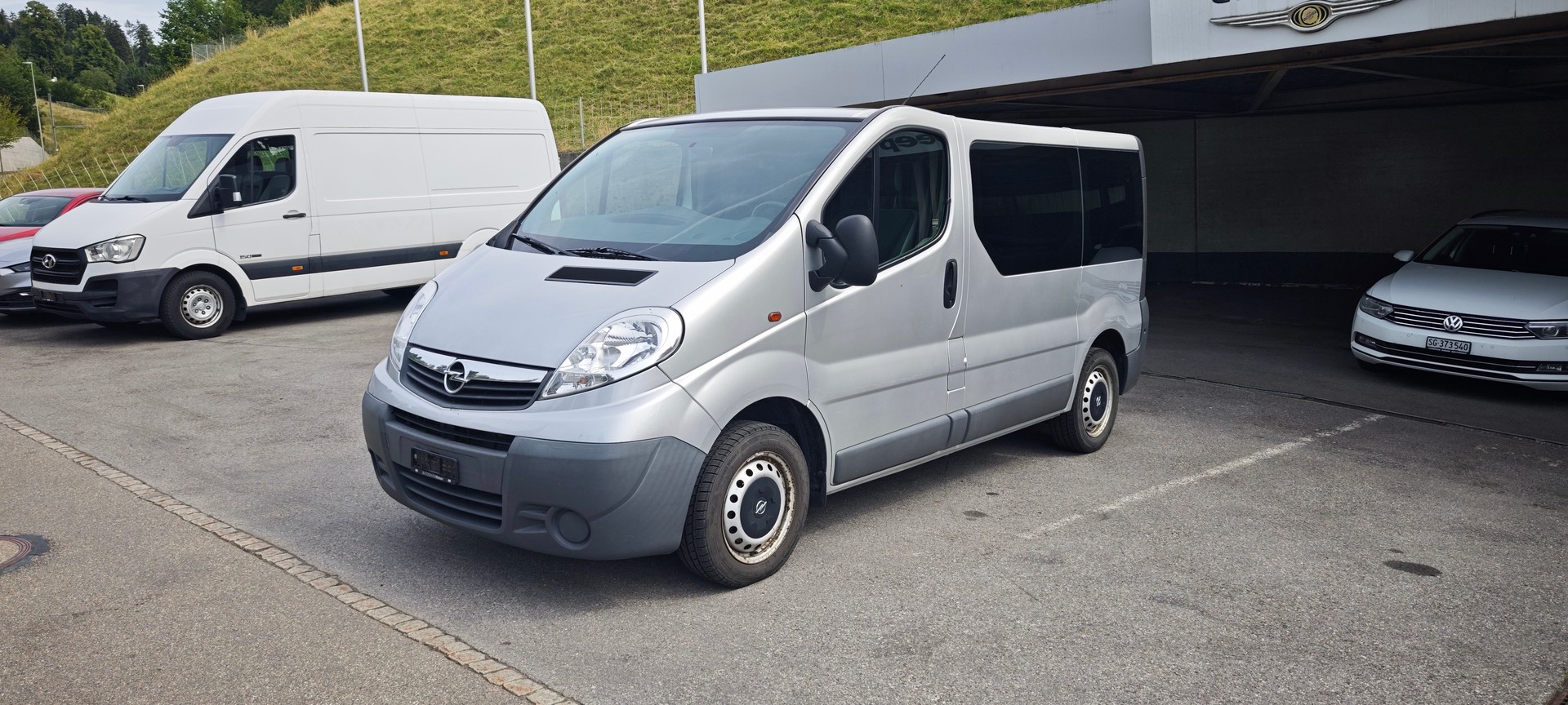 OPEL Vivaro 2.0 CDTI 2.7t L1H1-image-0