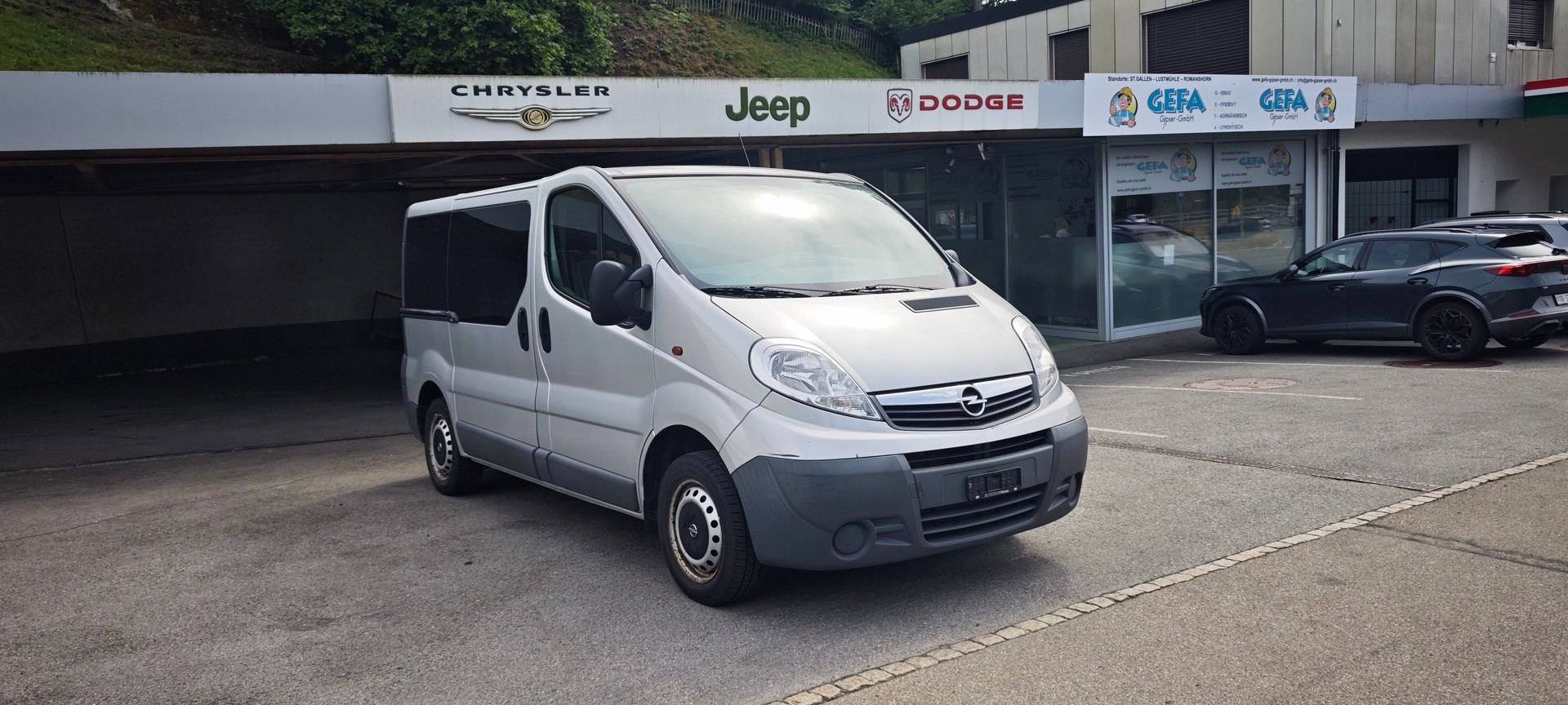 OPEL Vivaro 2.0 CDTI 2.7t L1H1-image-1