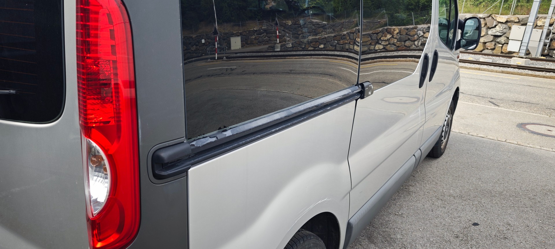 OPEL Vivaro 2.0 CDTI 2.7t L1H1-image-7