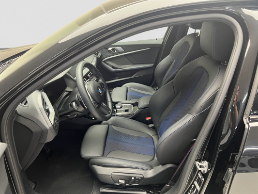 BMW M135i xDrive-image-8