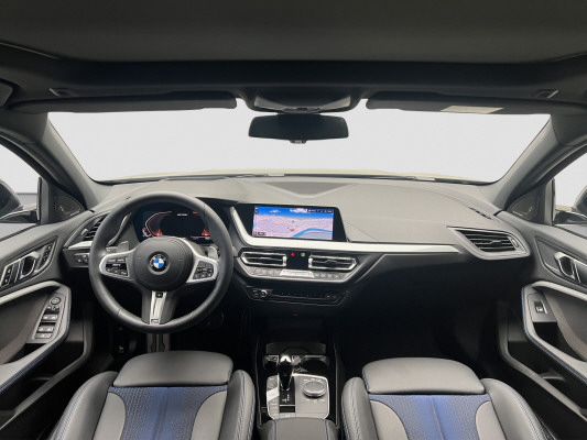 BMW M135i xDrive-image-11