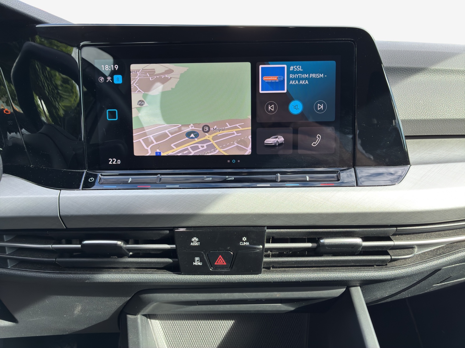 VW Golf 1.0 TSI Life-image-10