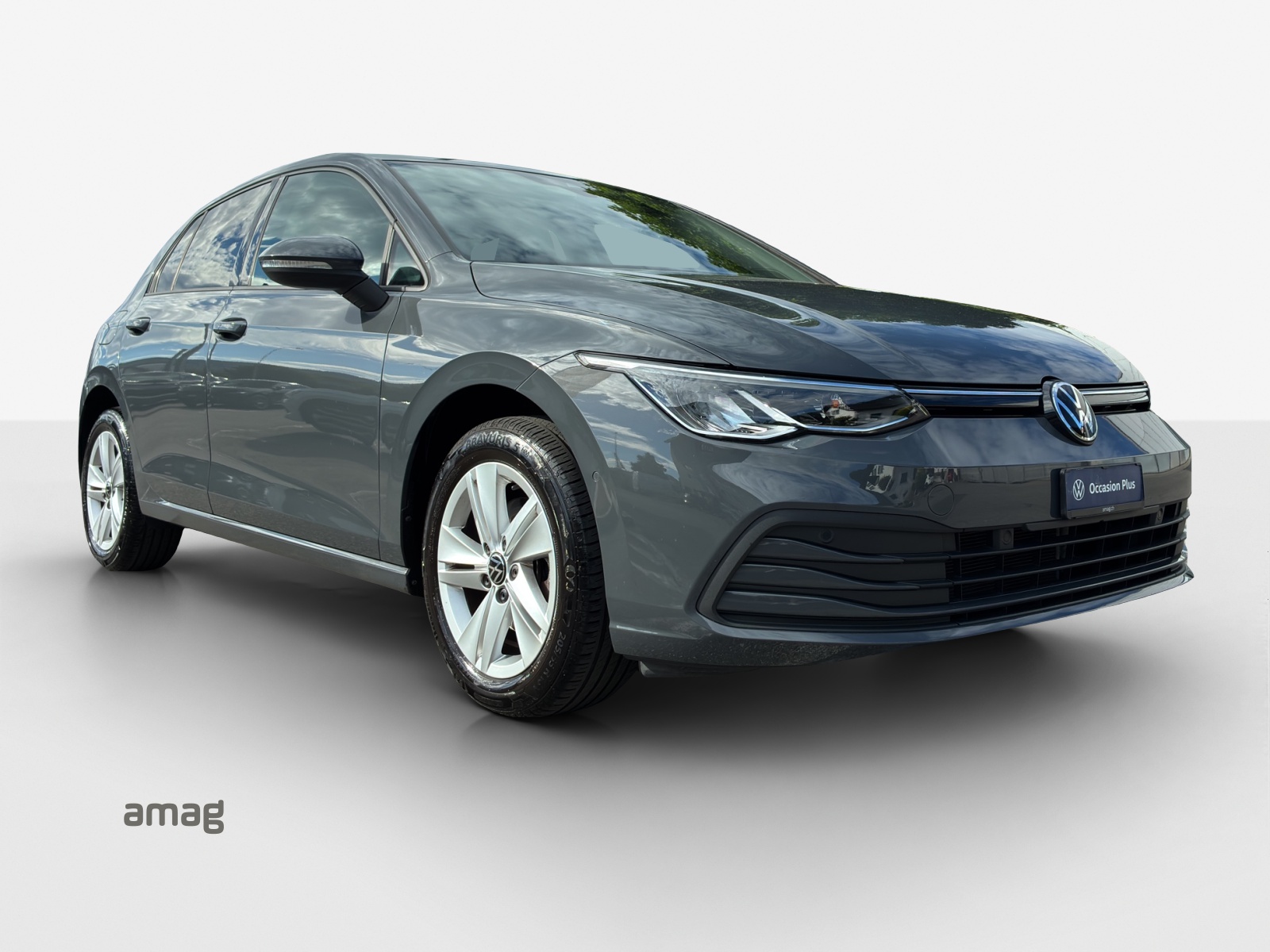 VW Golf 1.0 TSI Life-image-5