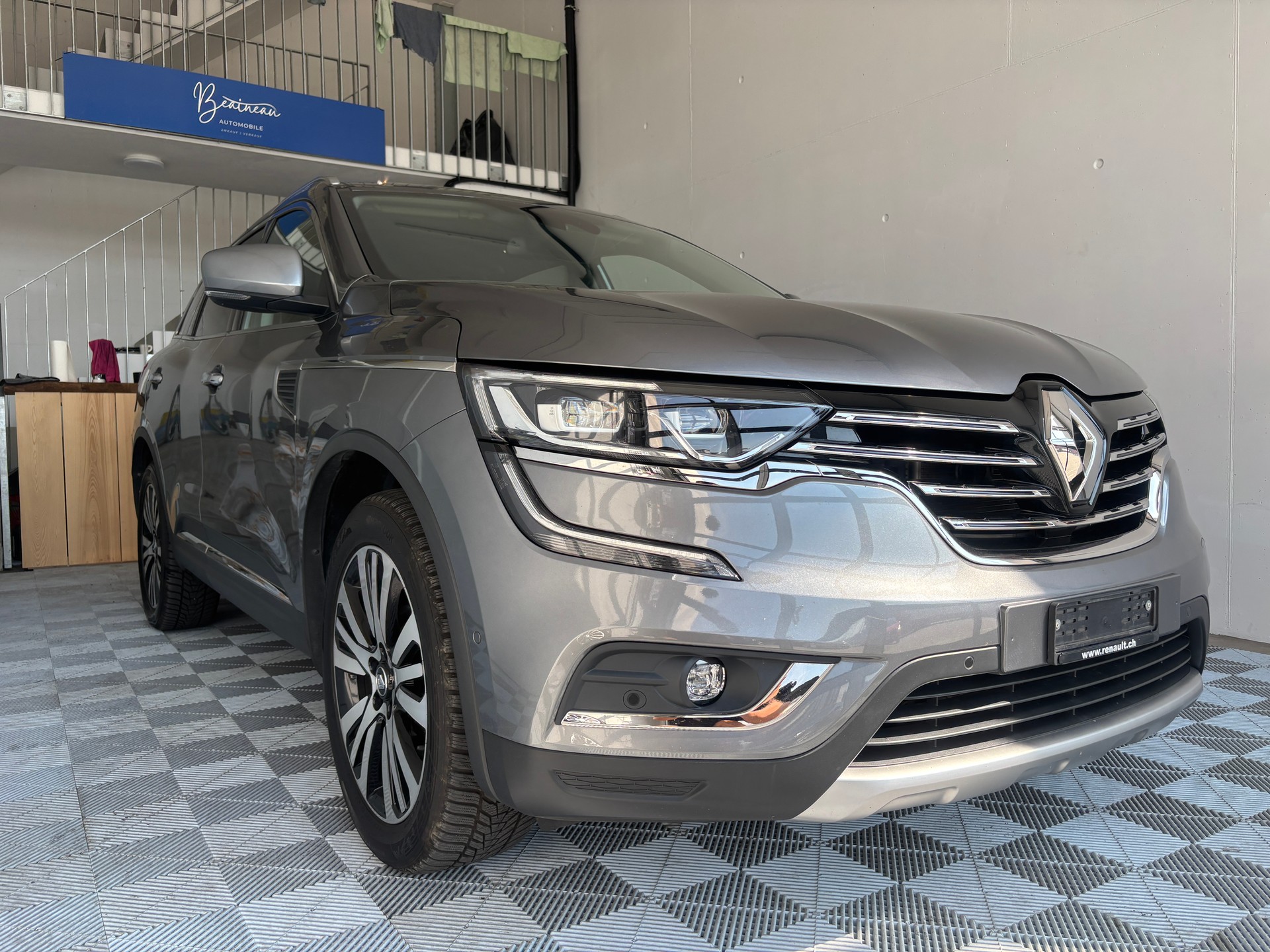 RENAULT Koleos 2.0 dCi Intens 4x4 Xtronic CVT-image-2