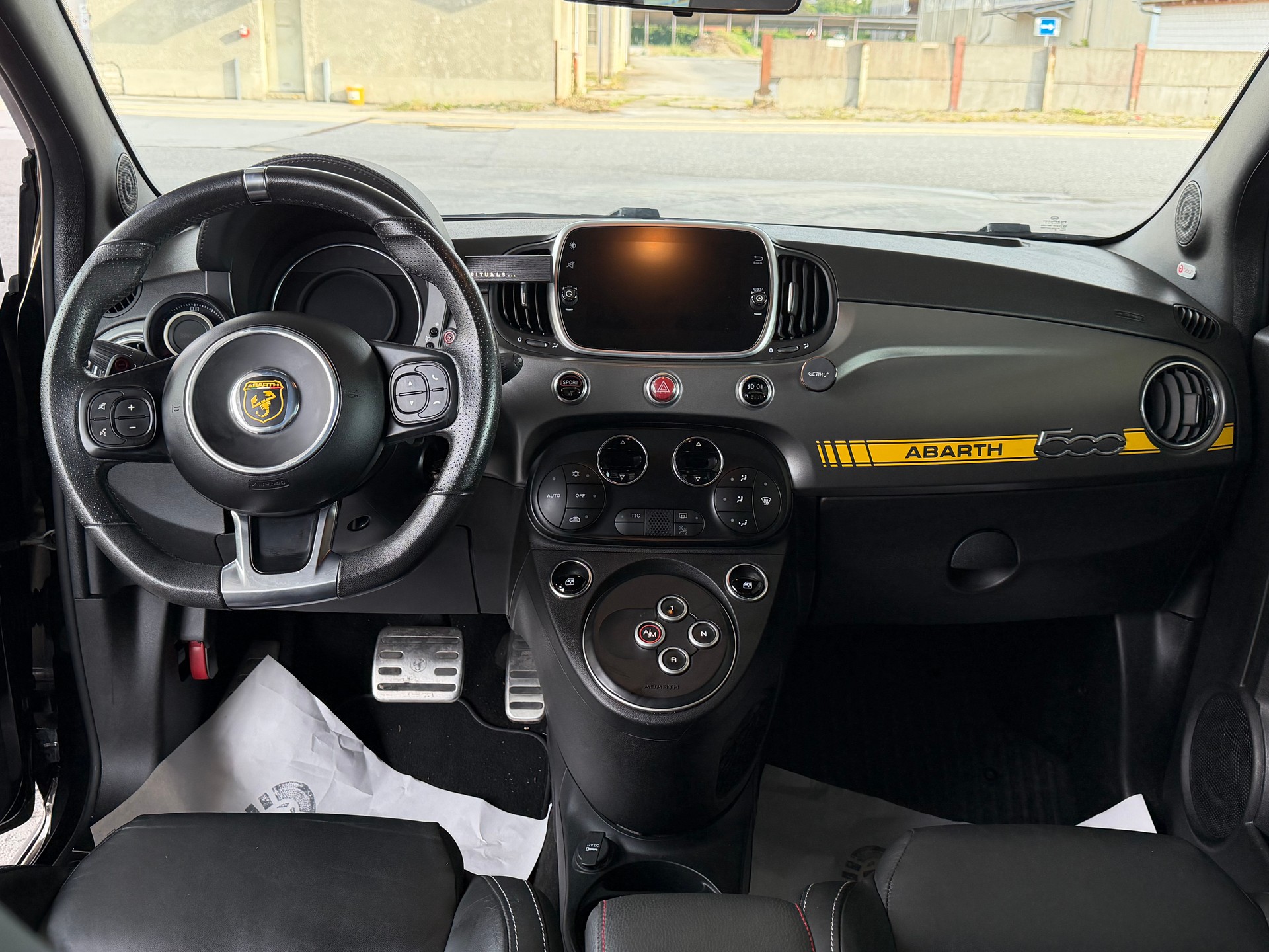 FIAT 595C 1.4 16V Turbo Abarth Turismo Dualogic-image-9