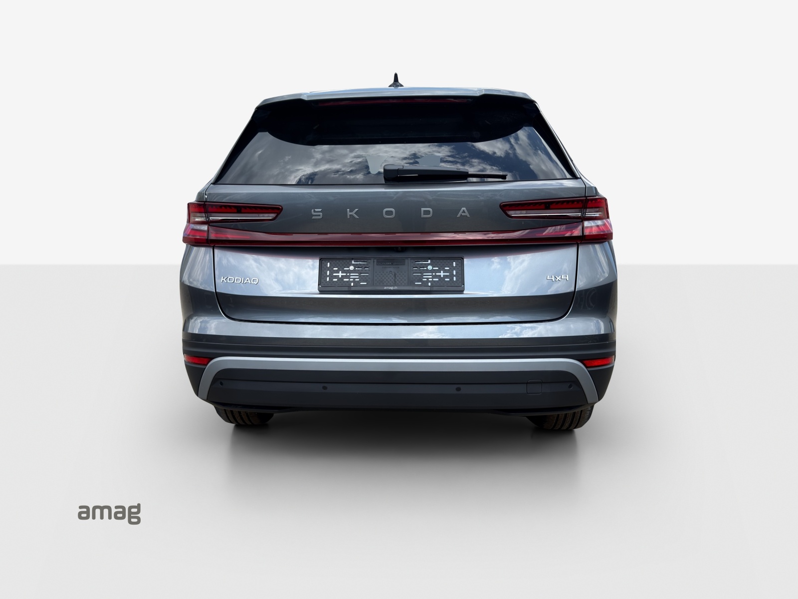 SKODA Kodiaq Dynamic 2.0TSI 204PS 7DSG4x4-image-3