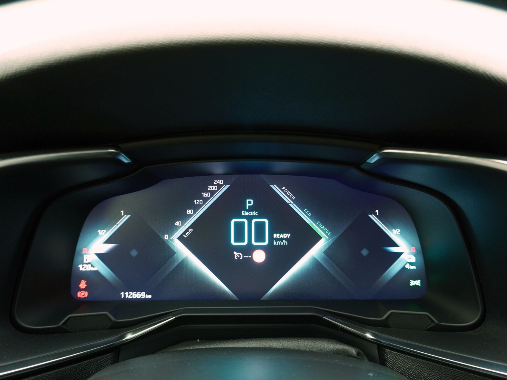 DS AUTOMOBILES DS7 Crossback 1.6 E-Tense Opera 4x4-image-15