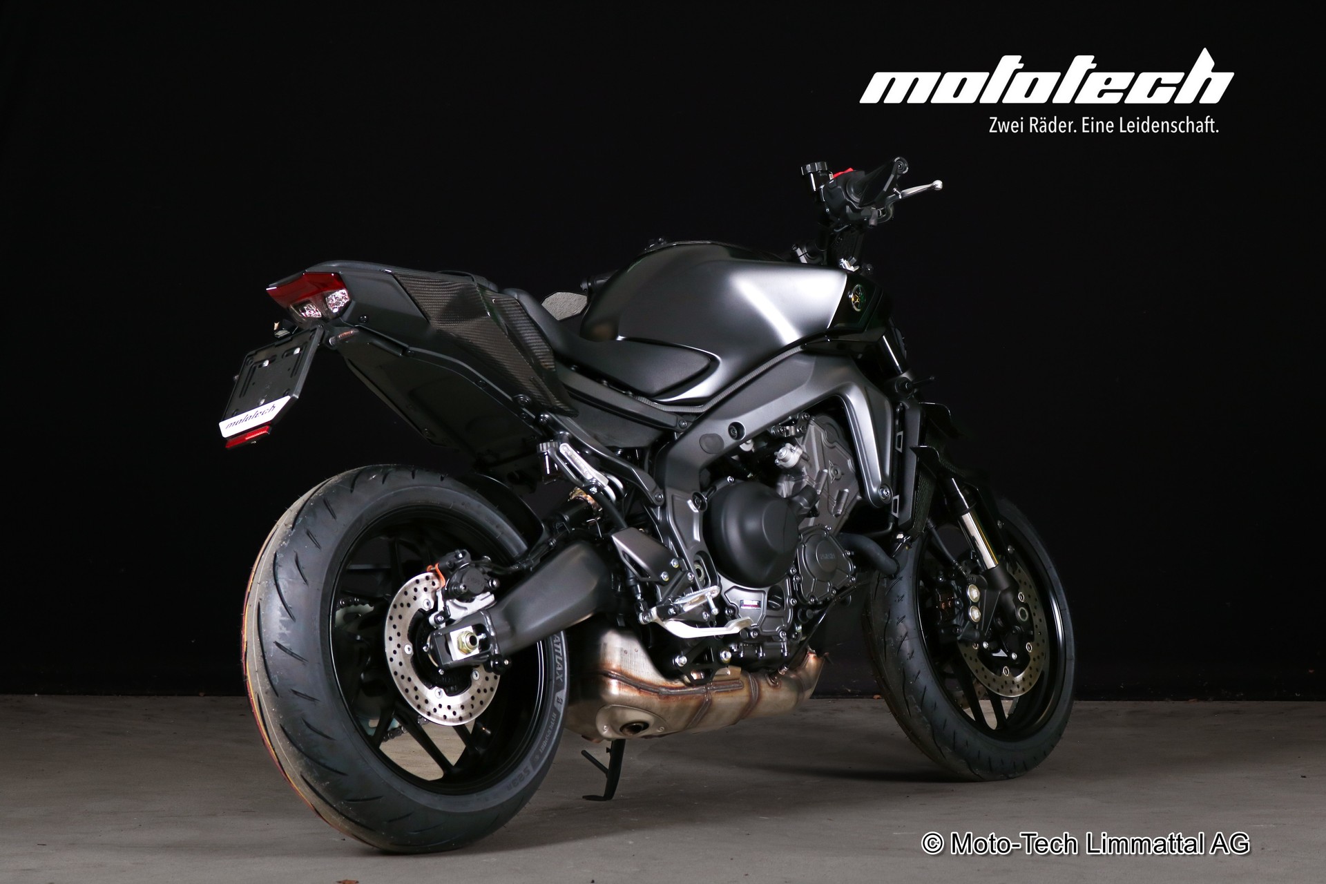 YAMAHA MT-09 (35kW)-showroom-element-2