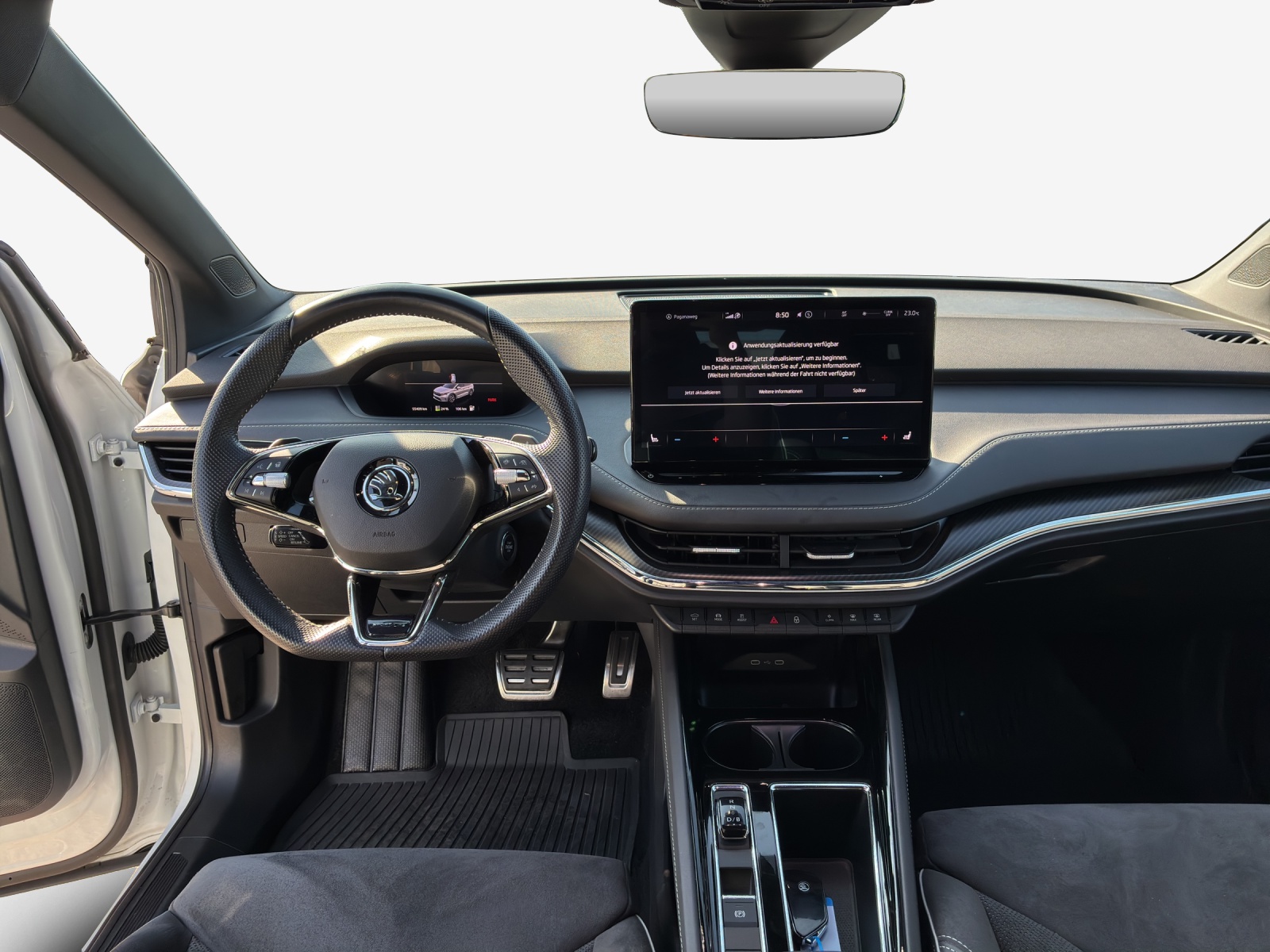 SKODA Enyaq iV 80 SportLine-image-9