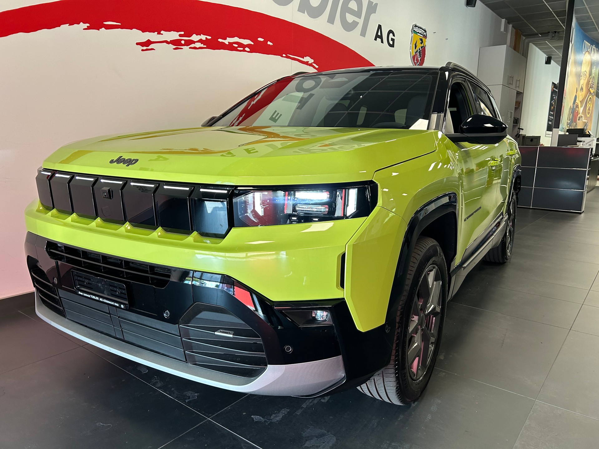 JEEP Compass 1.2 T e-Hybrid First Edition Pack Plus & SKY-image-18