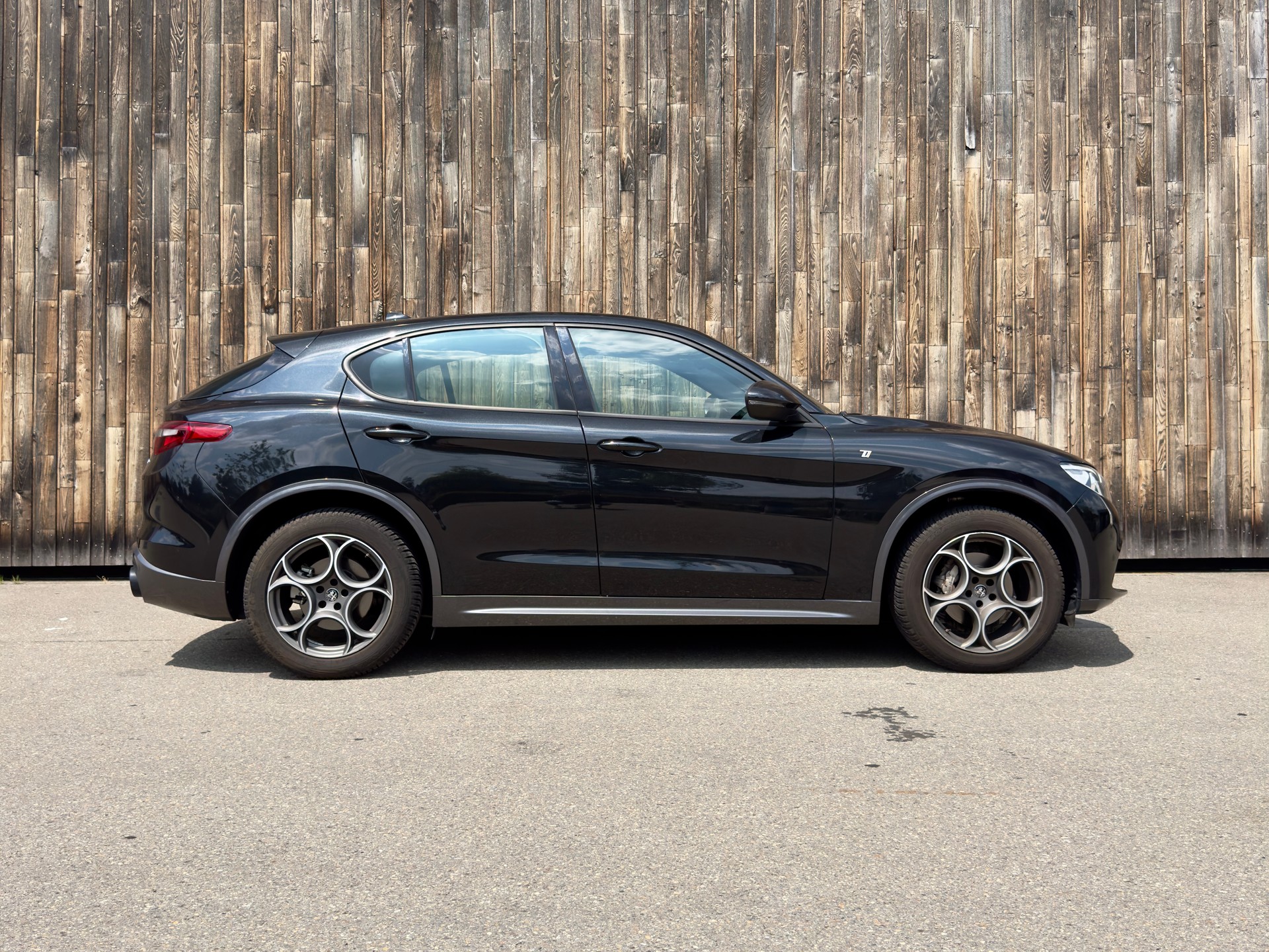 ALFA ROMEO Stelvio 2.0 TI Q4-image-1