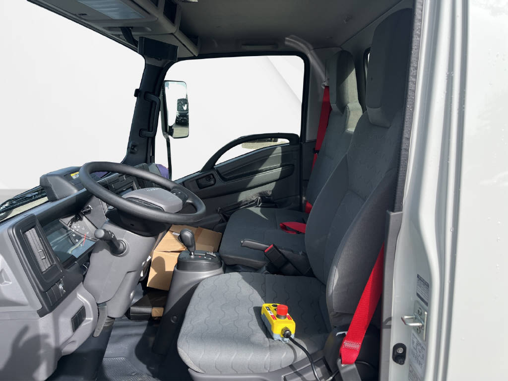 ISUZU M21 Kab.-Ch. E DR 1.9 Ddi T Heavy Kipper-image-4