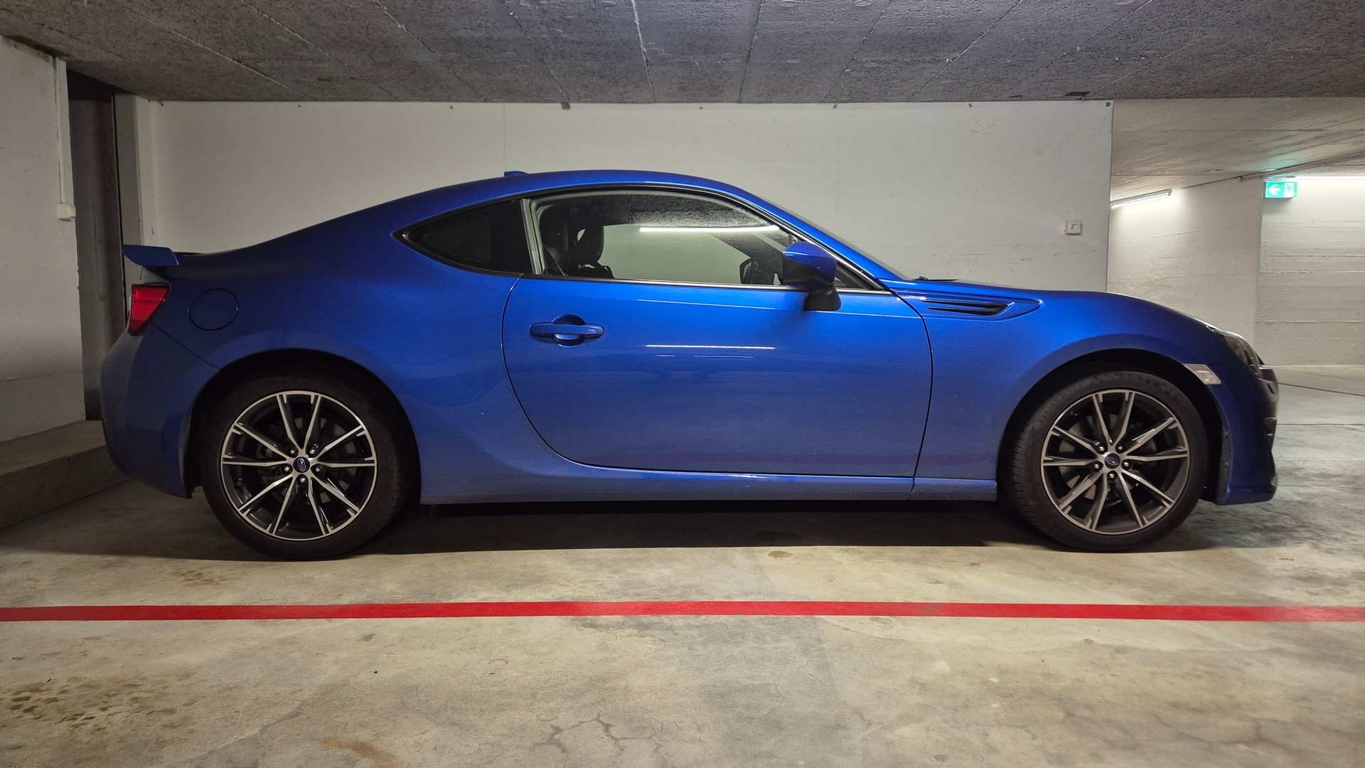 SUBARU 2.0R-image-0