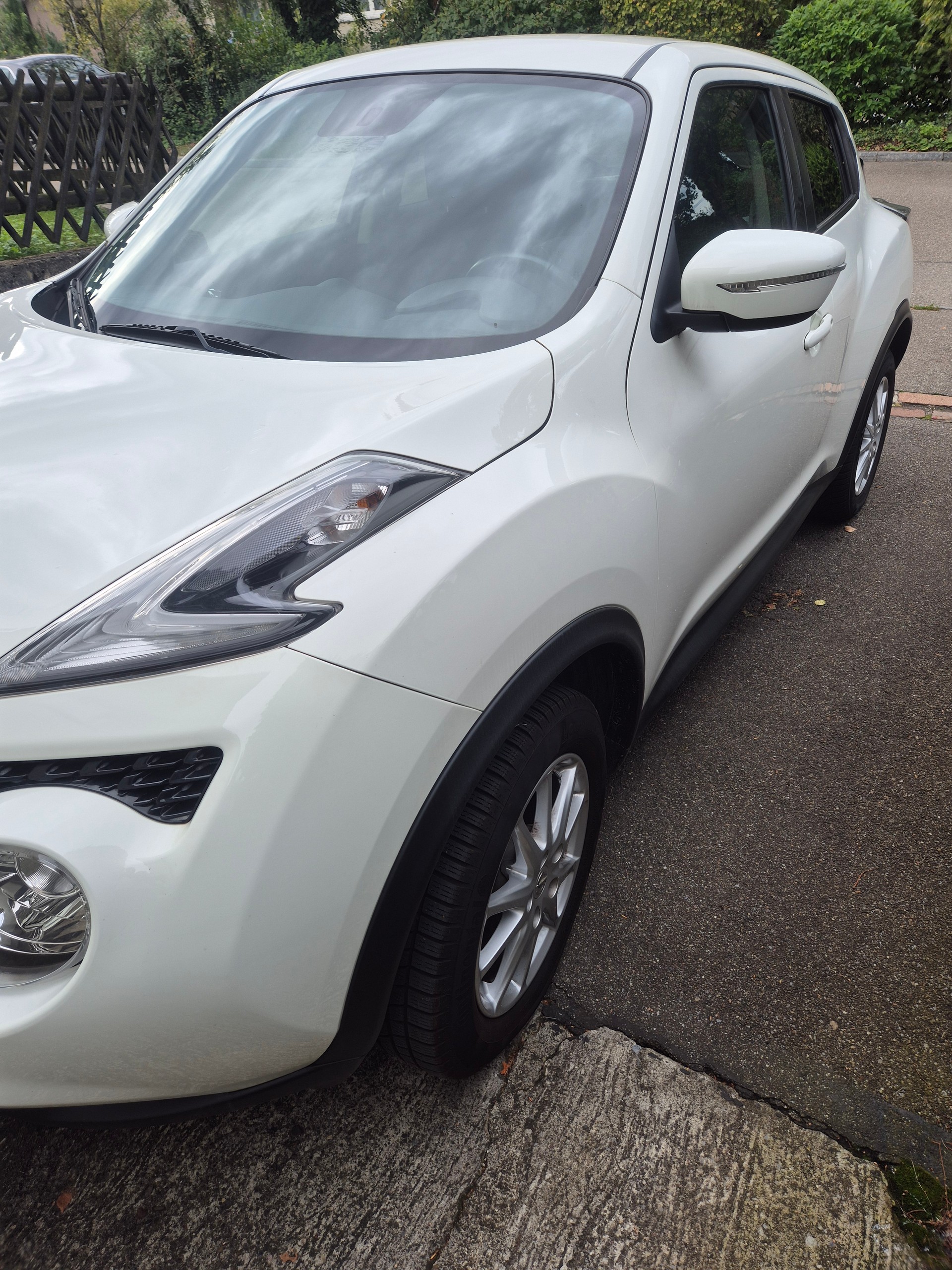 NISSAN Juke 1.2 DIG-T tekna-image-2