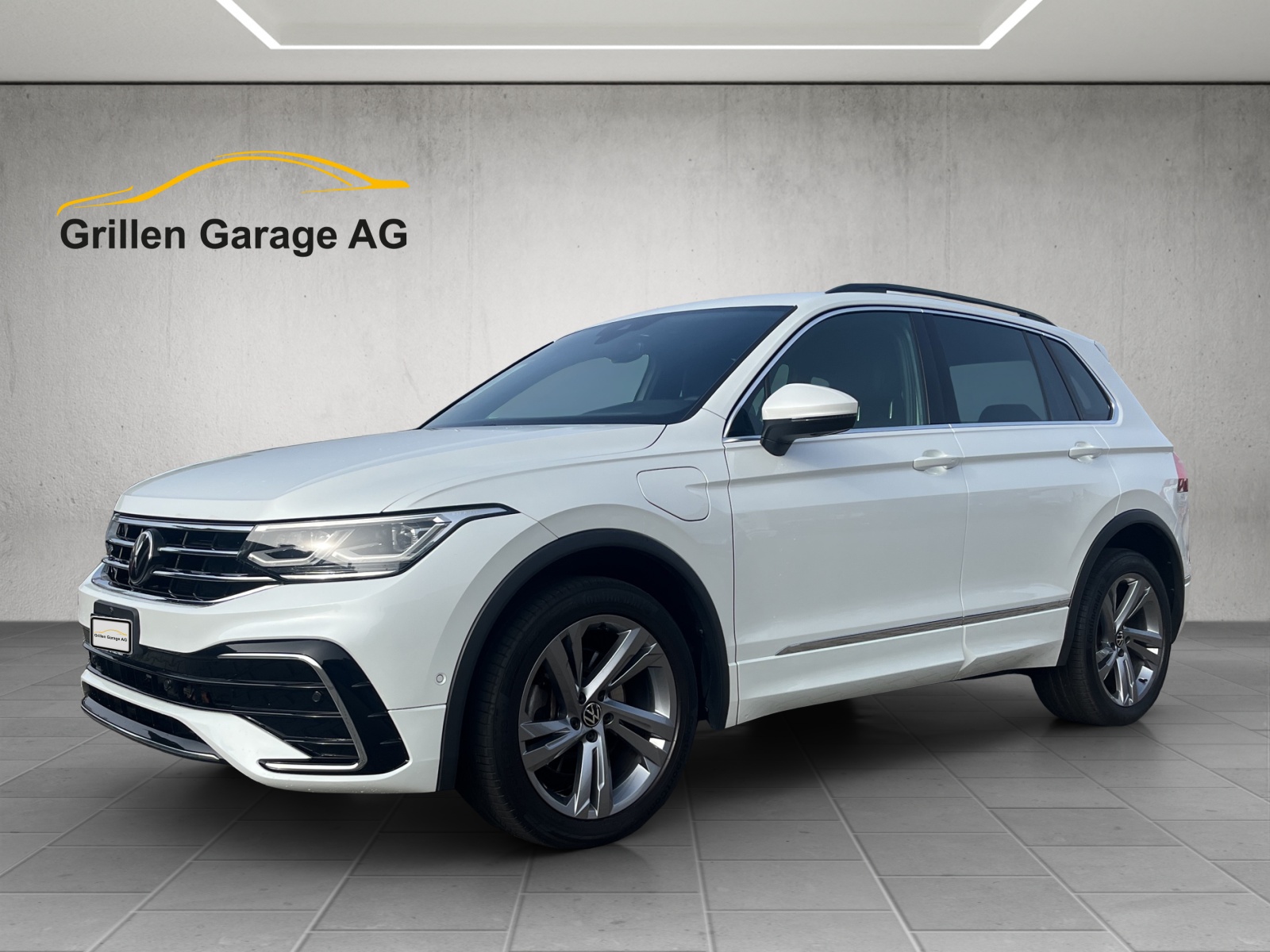 VW Tiguan 2.0 TSI R DSG-image-0