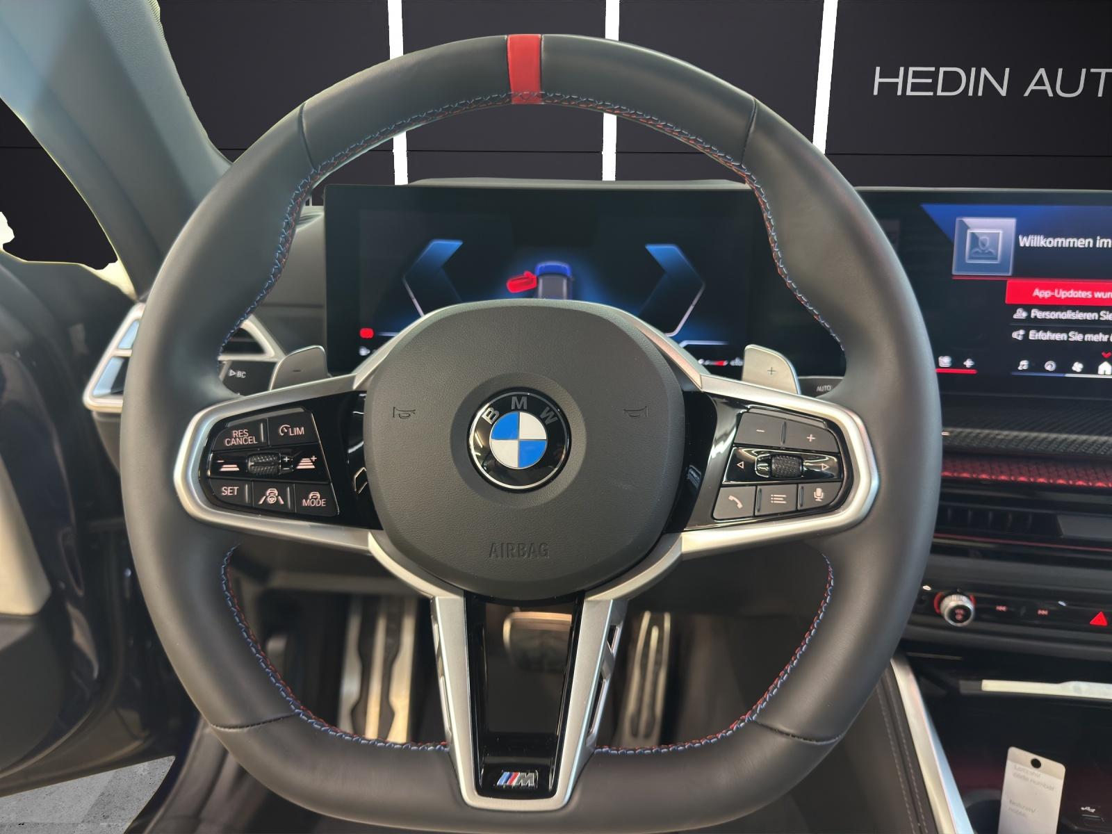 BMW M440i xDrive Cabrio-image-18