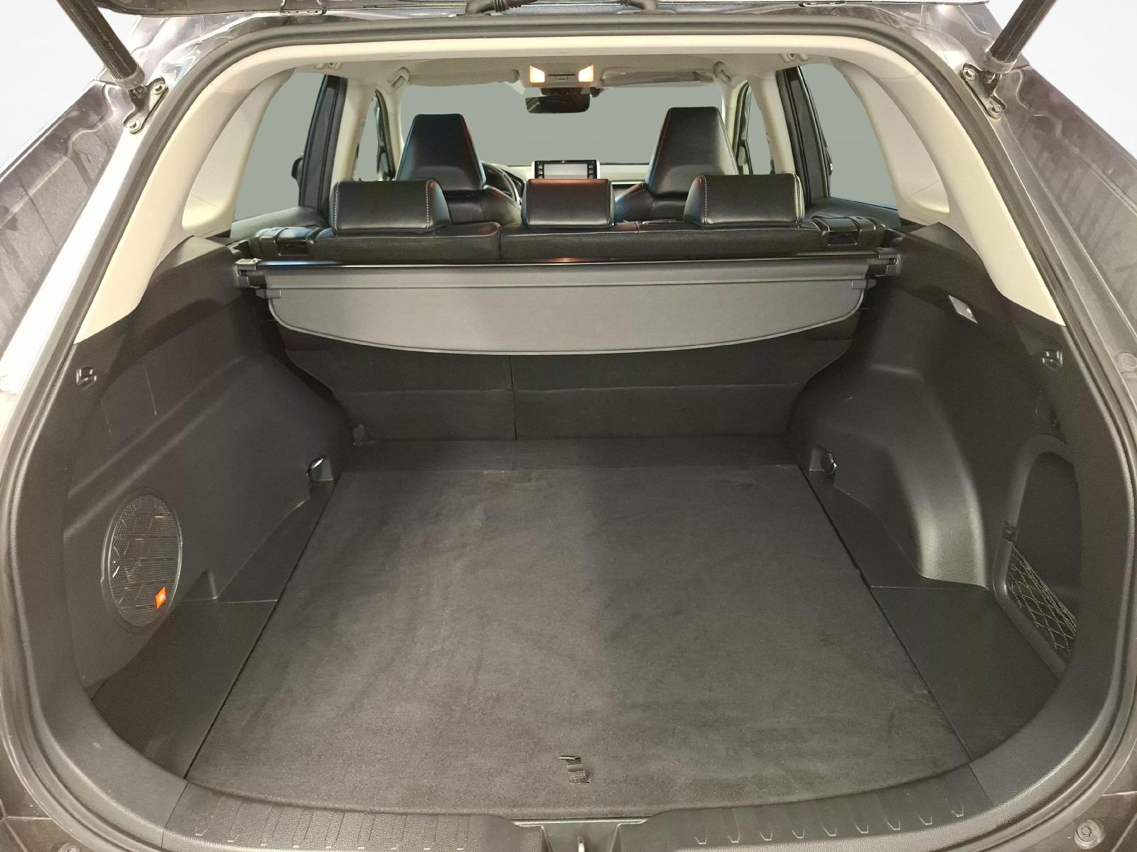 TOYOTA RAV4 2.5 HEV Premium-image-11