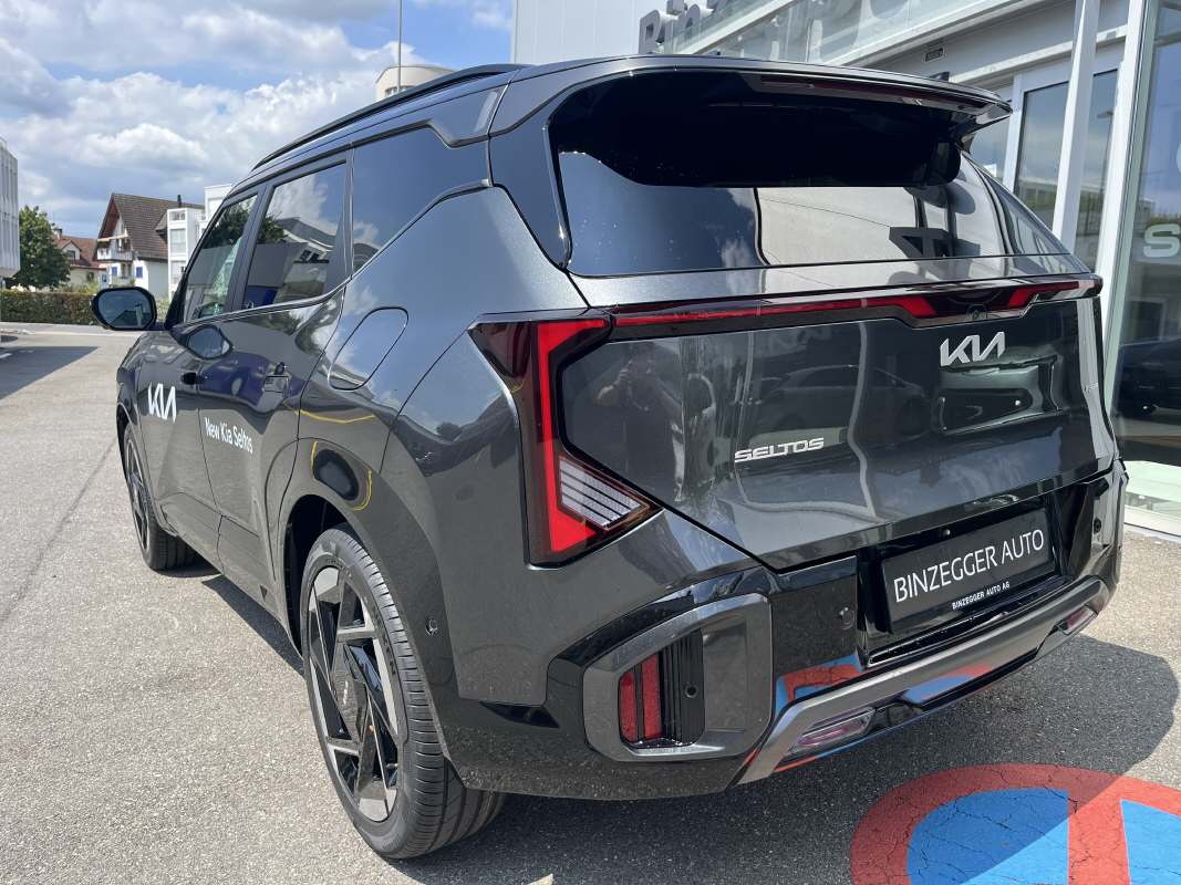 KIA Seltos 1.6 T-GDi GT-Line-image-2
