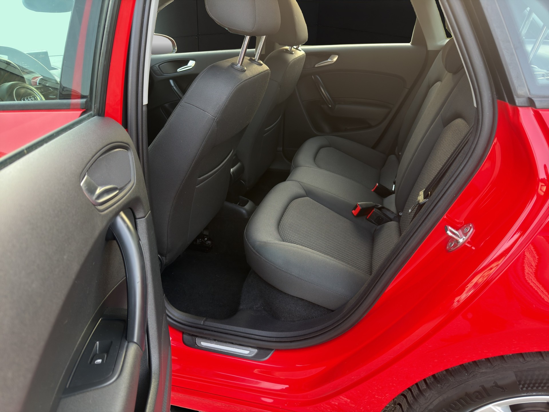 AUDI A1 Sportback 1.2 TFSI Ambition-image-12