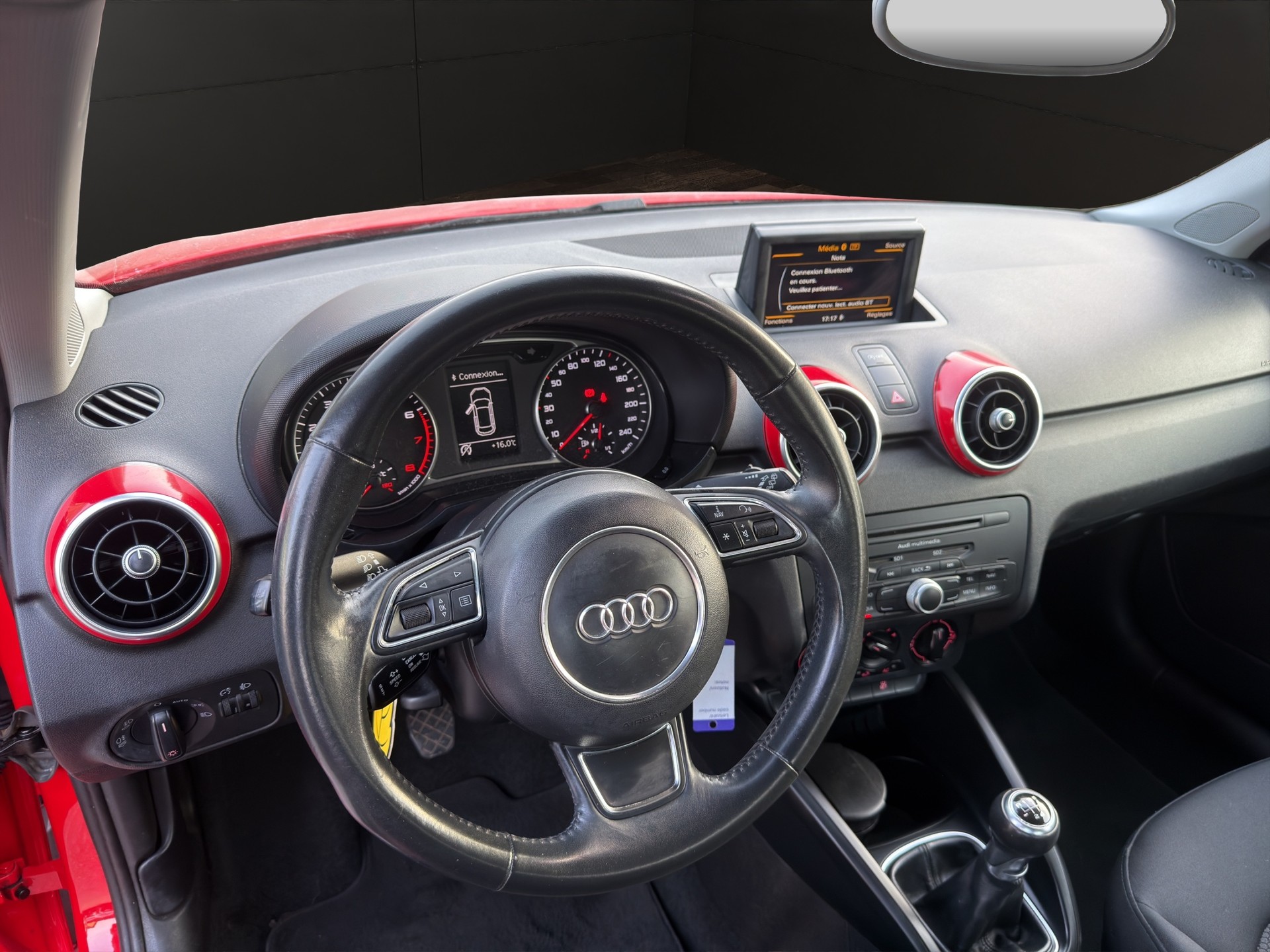 AUDI A1 Sportback 1.2 TFSI Ambition-image-10