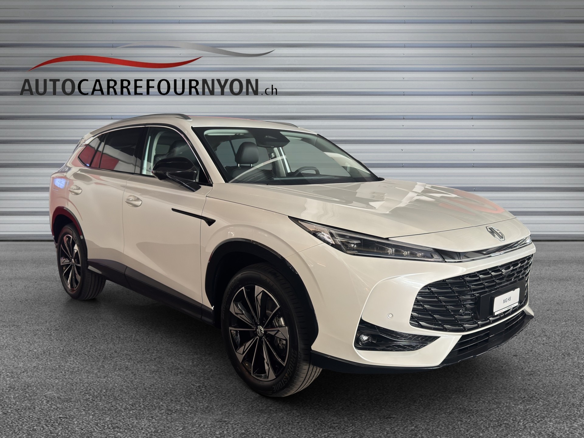 MG HS 1.5 T HEV Luxury-image-6