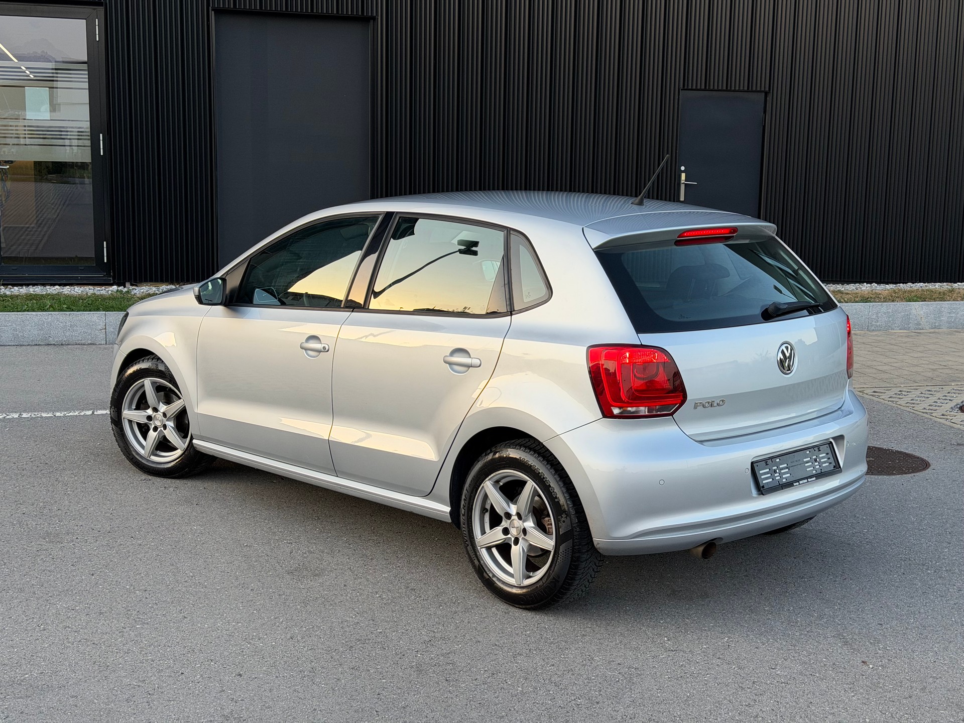 VW Polo 1.4 16V Comfortline-image-13