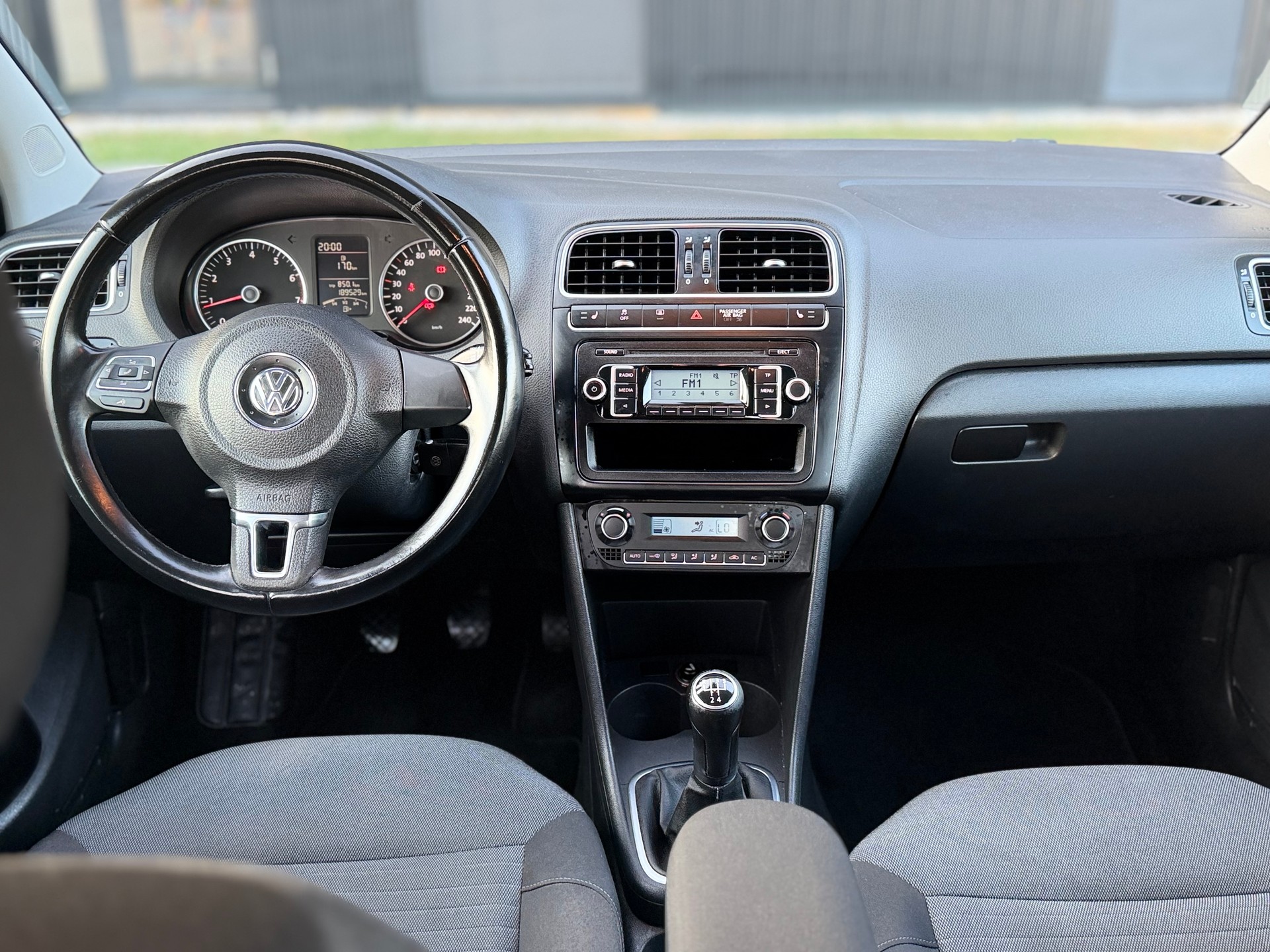 VW Polo 1.4 16V Comfortline-image-10