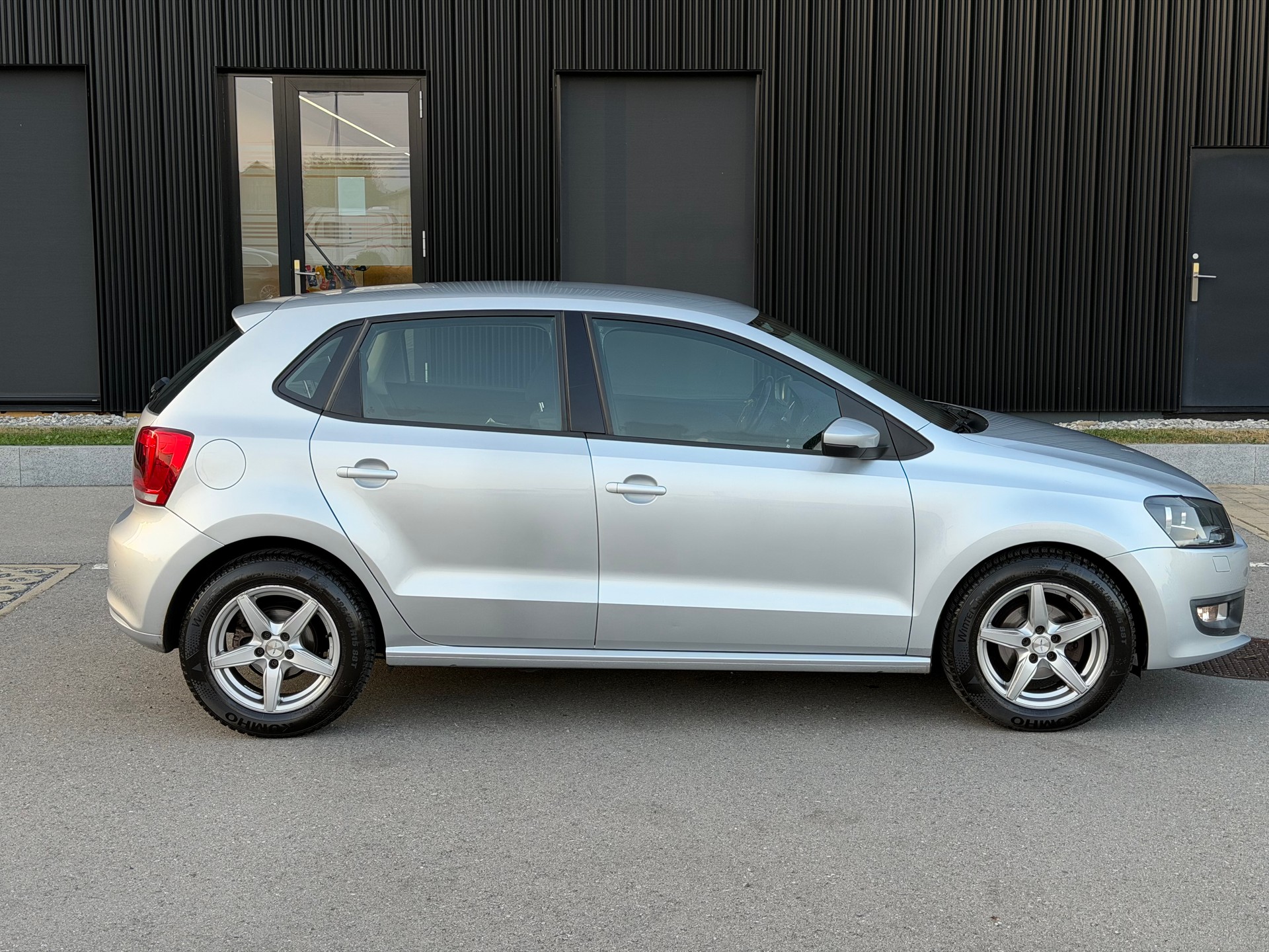 VW Polo 1.4 16V Comfortline-image-4