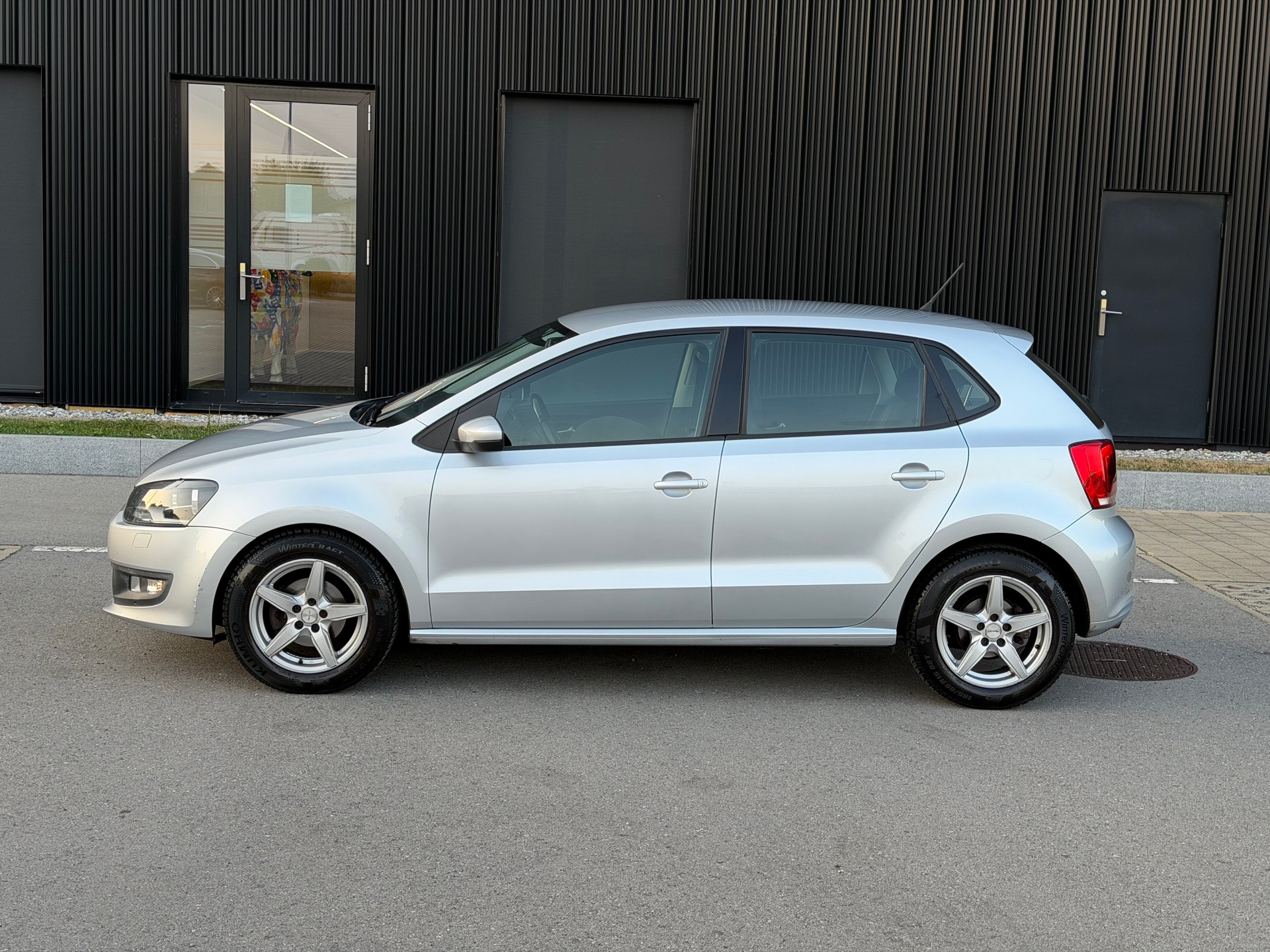 VW Polo 1.4 16V Comfortline-image-3