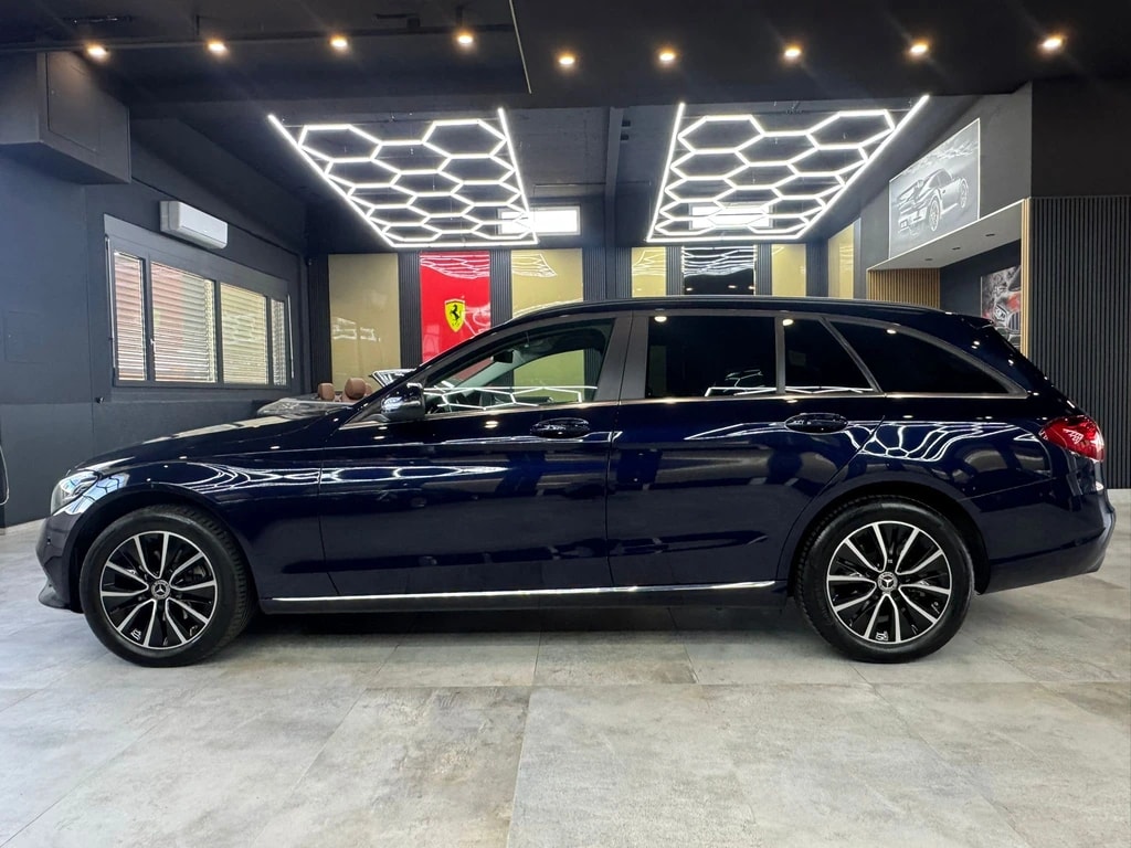 MERCEDES-BENZ C 220 d Swiss Star 4M 9G-Tronic-image-7