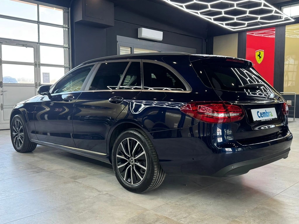 MERCEDES-BENZ C 220 d Swiss Star 4M 9G-Tronic-image-6