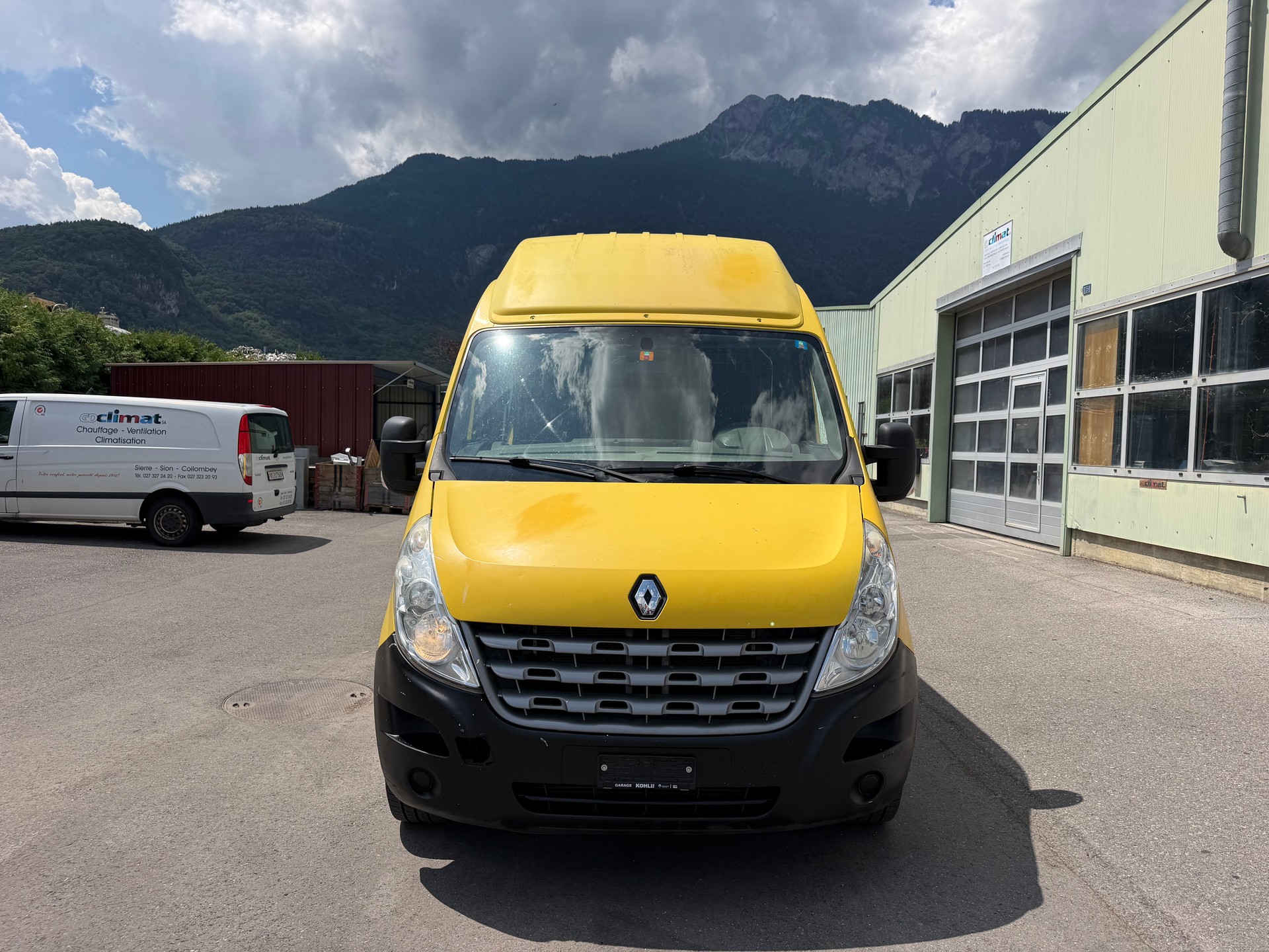 RENAULT MASTER-image-1