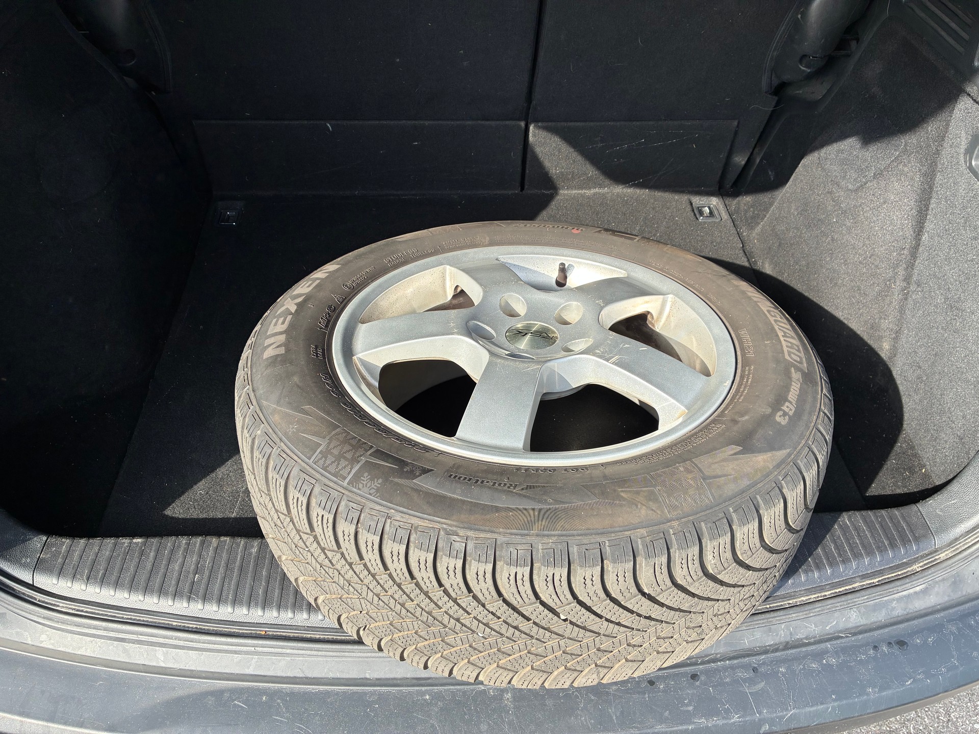 HONDA HR-V 1.5i-VTEC Executive CVT-image-9