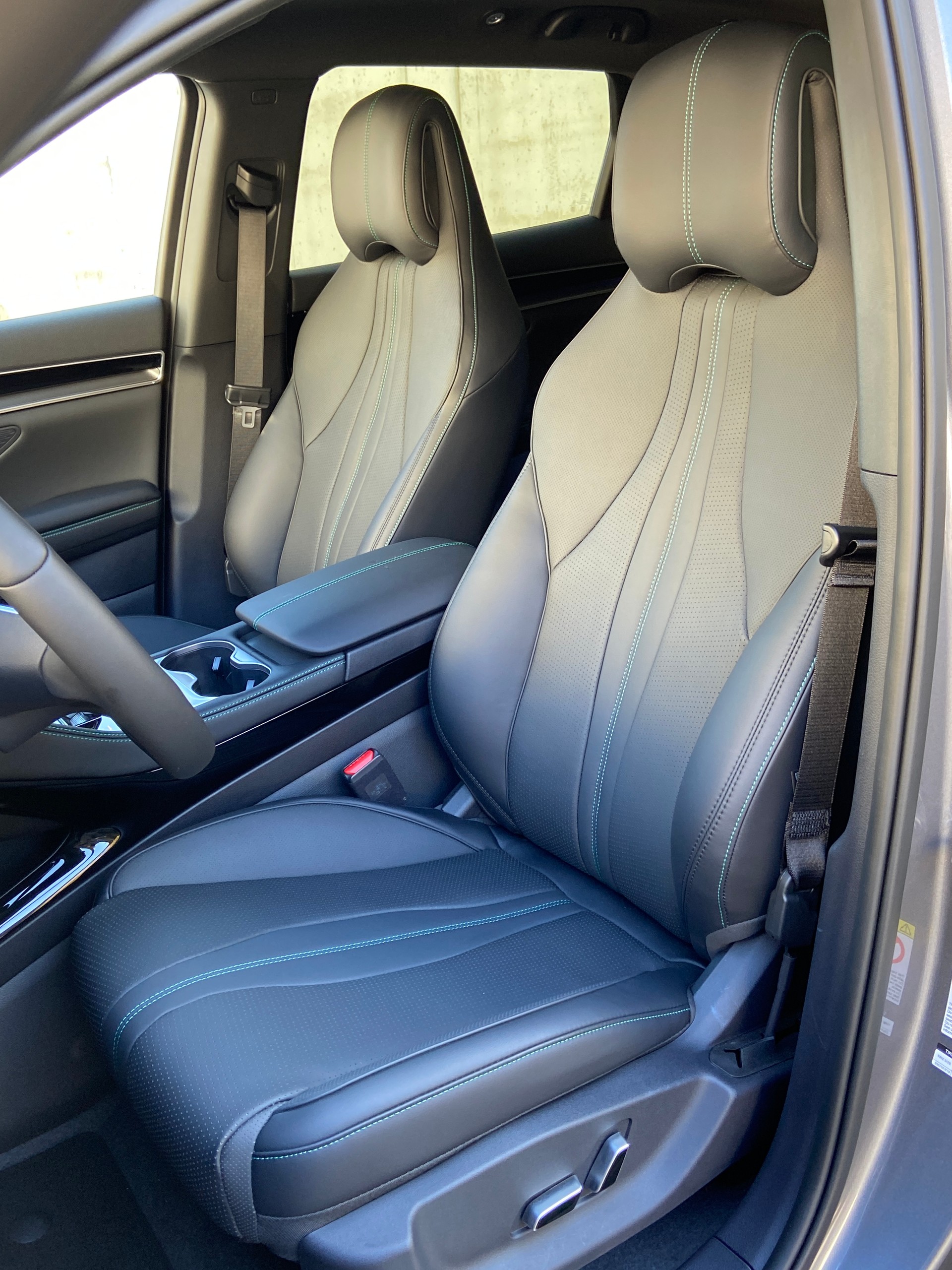 BYD Seal U DM-i Design AWD-image-8