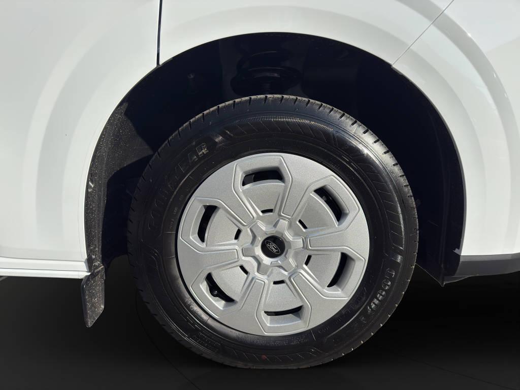 FORD Transit C Van 320 L1 2.5 Duratec 233 Trend PHEV-image-7