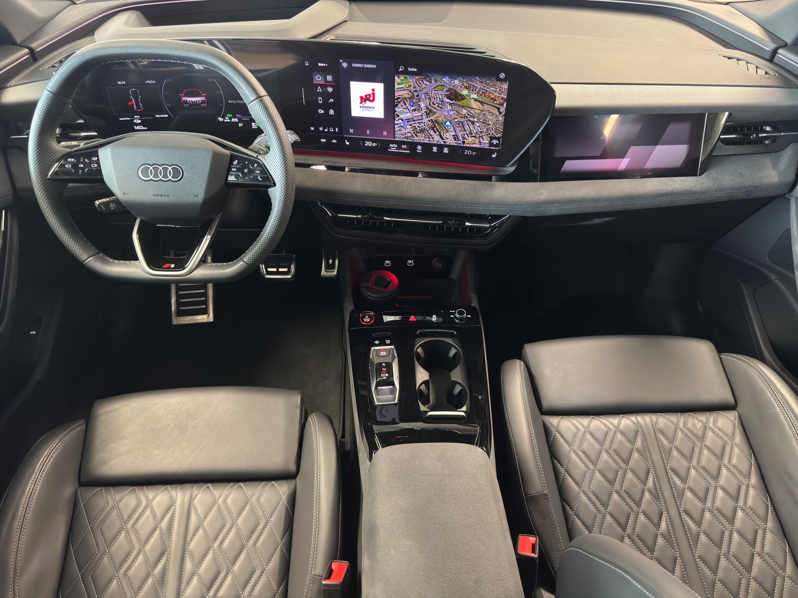 AUDI SQ6 e-tron quattro-image-9