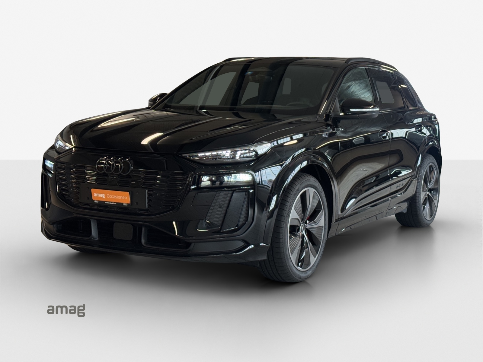 AUDI SQ6 e-tron quattro-image-0