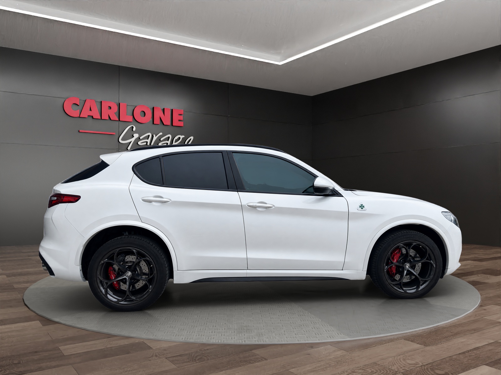 ALFA ROMEO Stelvio 2.9 V6 Biturbo Q4 Quadrifoglio-showroom-element-1