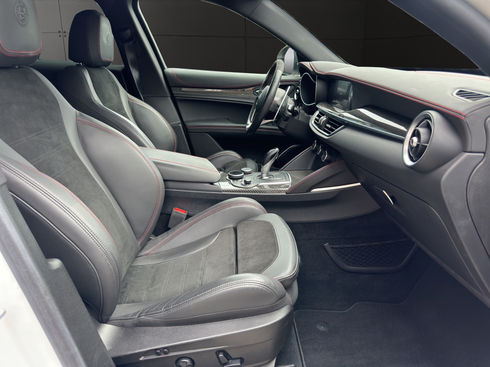ALFA ROMEO Stelvio 2.9 V6 Biturbo Q4 Quadrifoglio-image-14