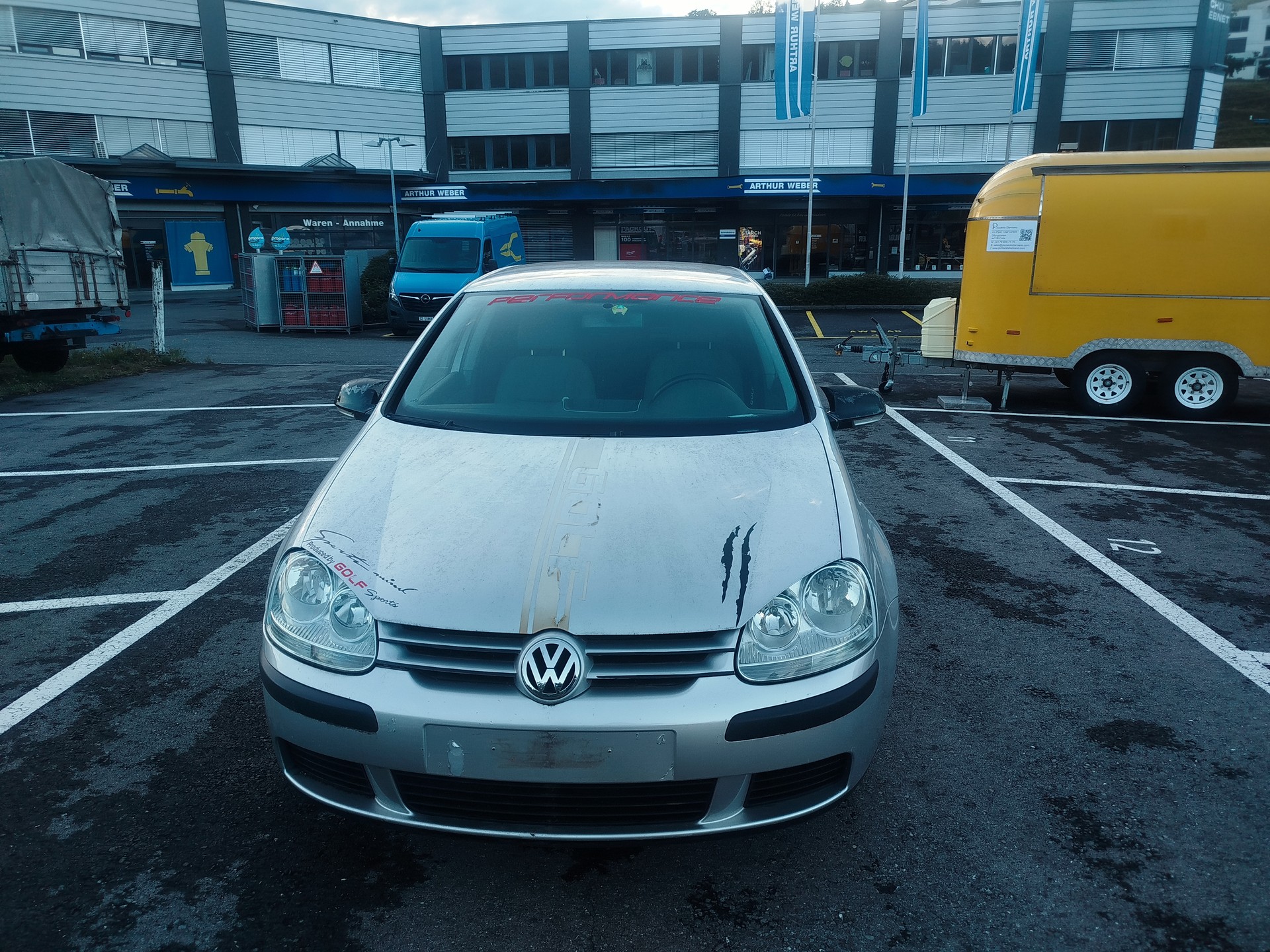 VW Golf 1.6 FSI Sportline-image-0