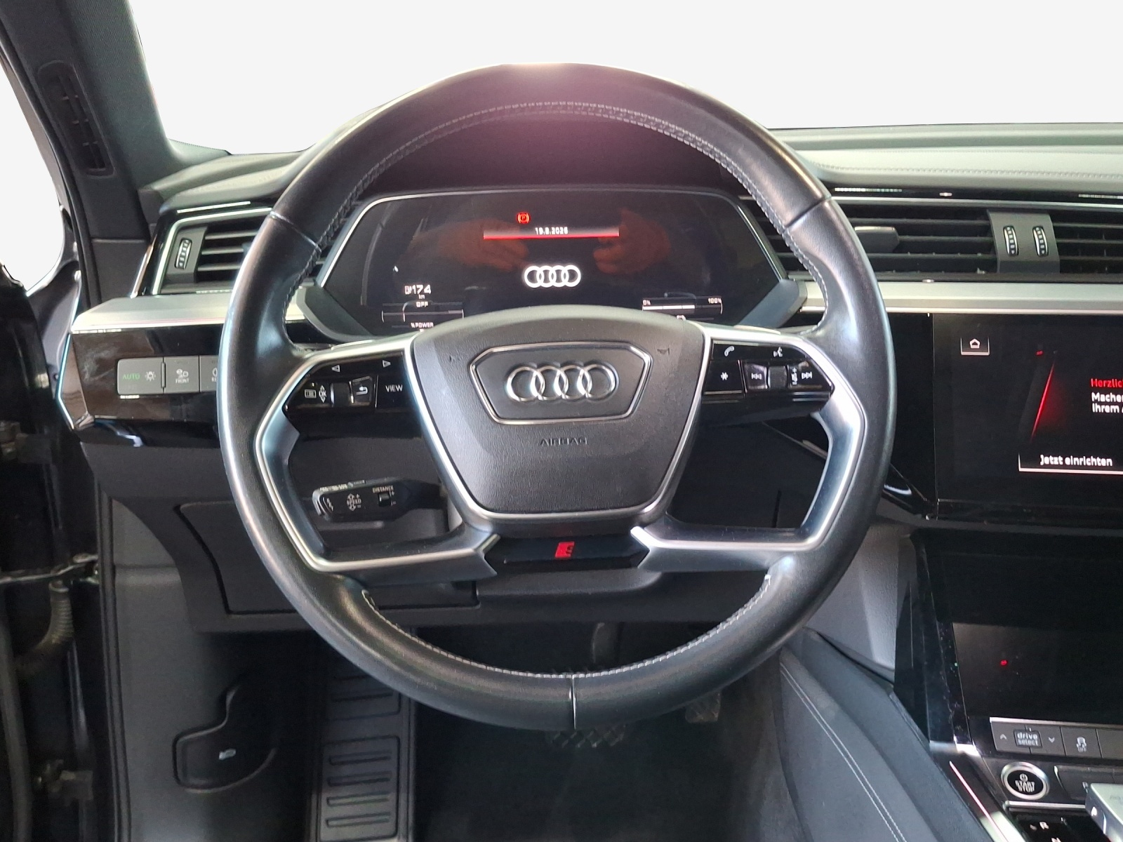 AUDI e-tron 50 S Line Attraction quattro-image-9